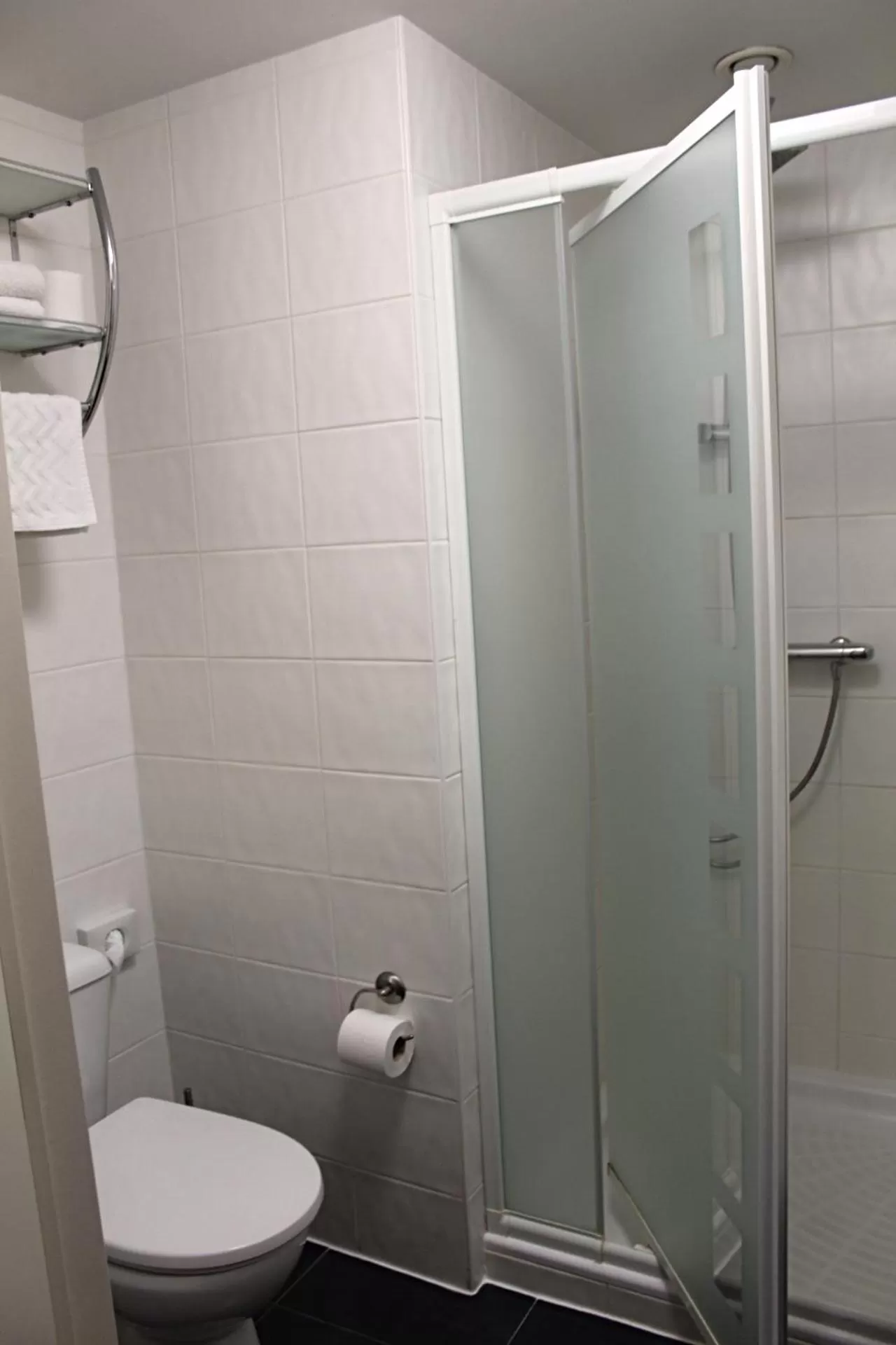 Shower in B&B Villa Verde