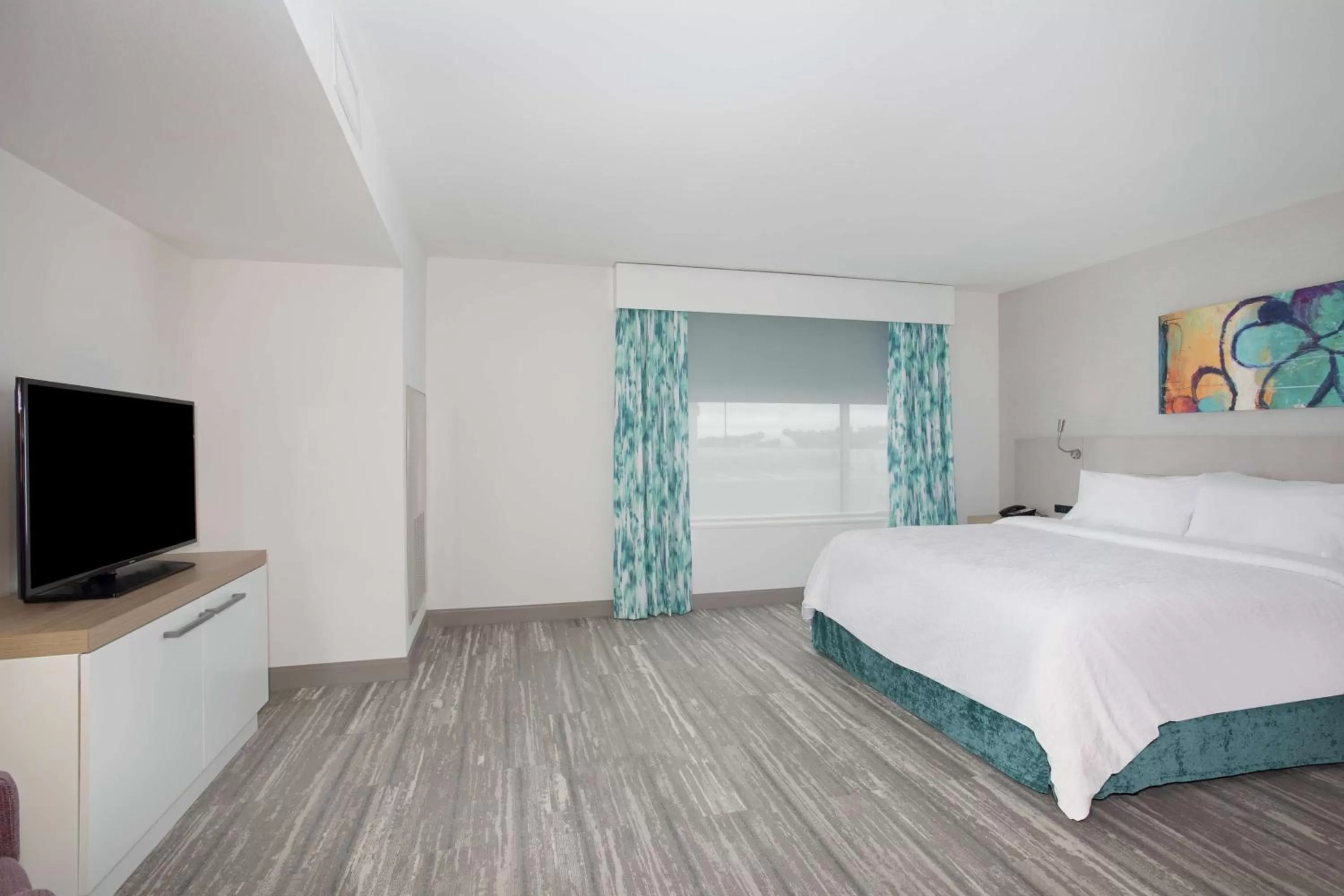 Bedroom, Bed in Hilton Garden Inn Omaha Aksarben Village