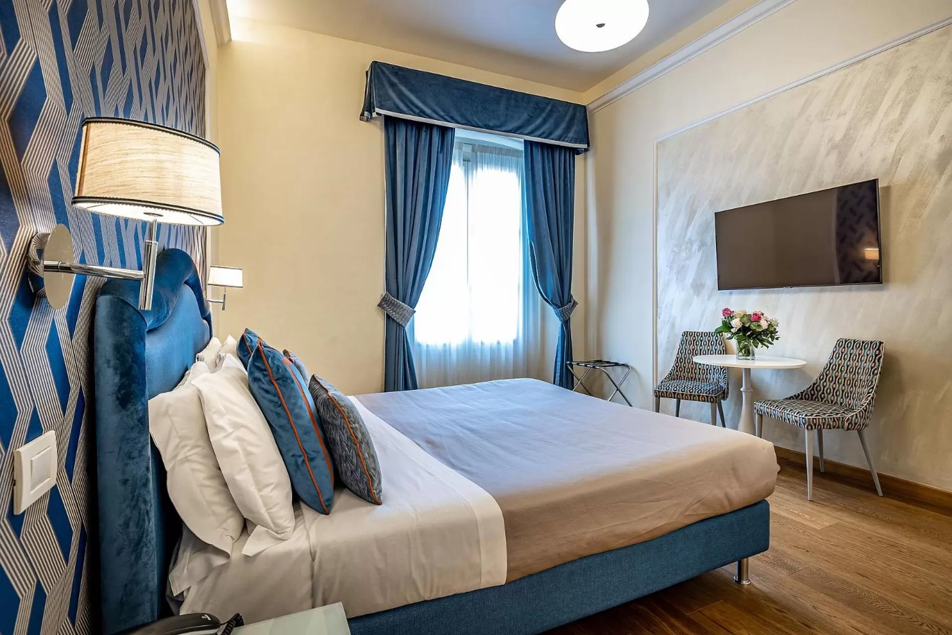 Bedroom, Bed in Hotel La Scaletta al Ponte Vecchio