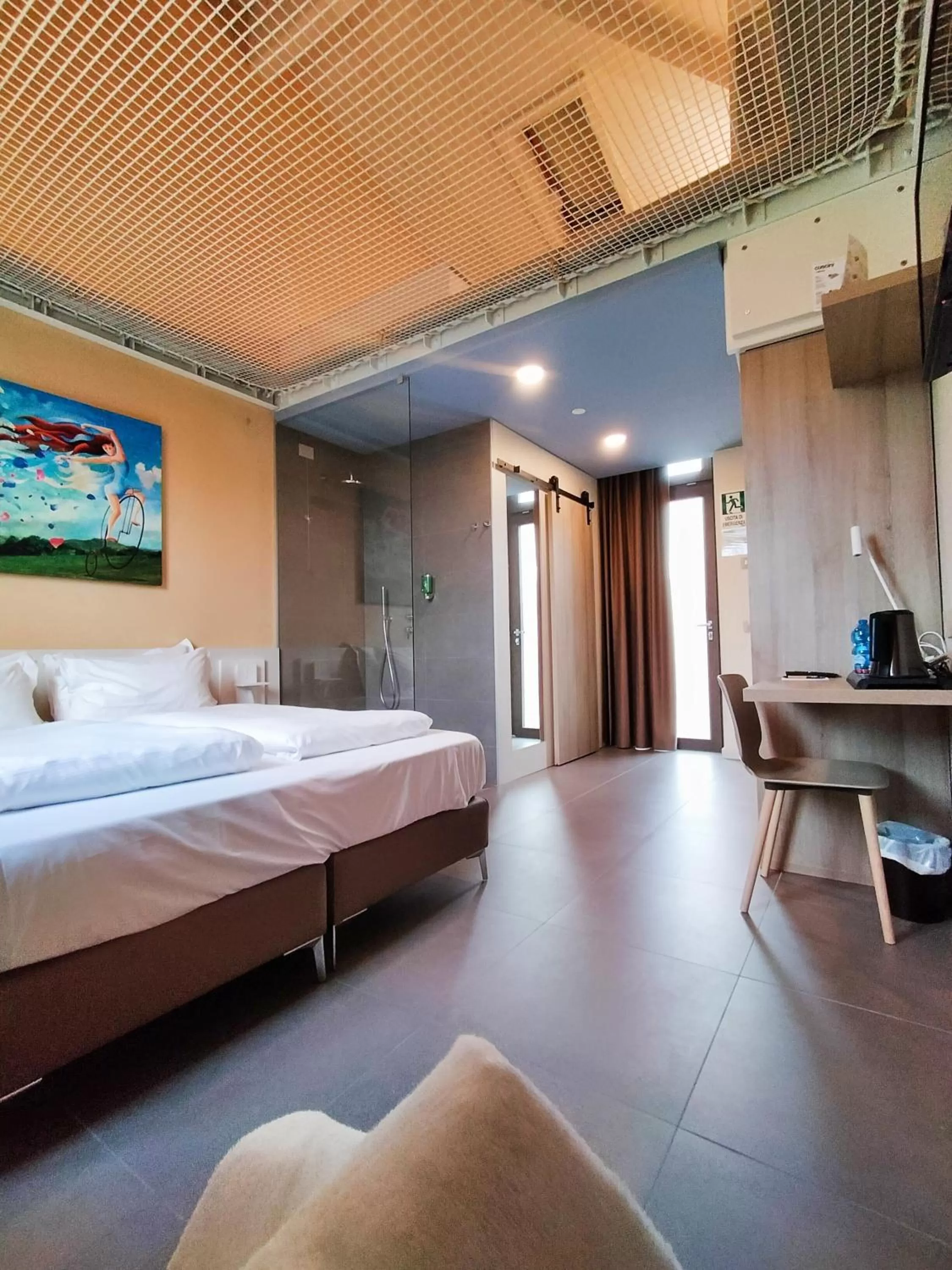 Photo of the whole room, Bed in Borgo Stazione Bike Inn