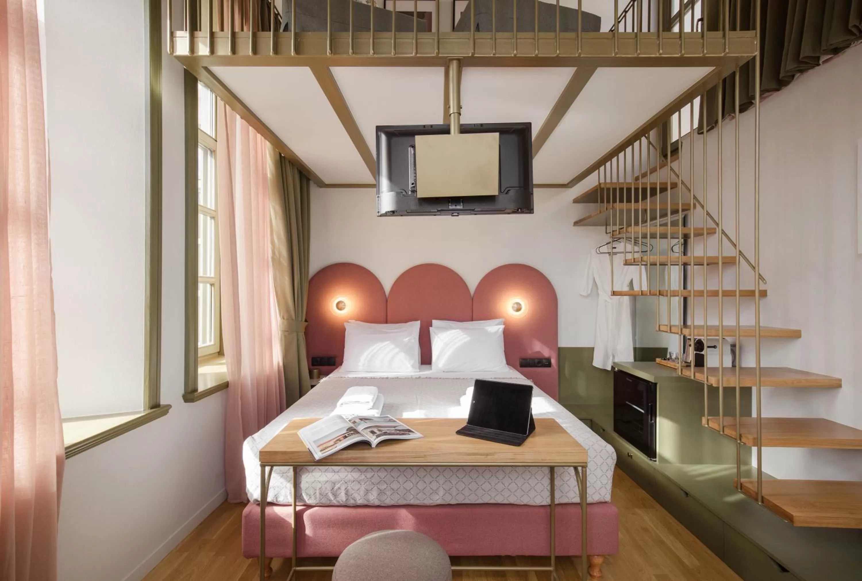 Bed in Neratze Hammam Suites