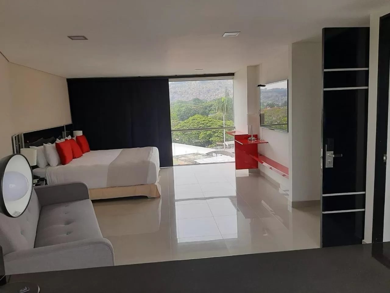 Photo of the whole room in Hotel Blue 66