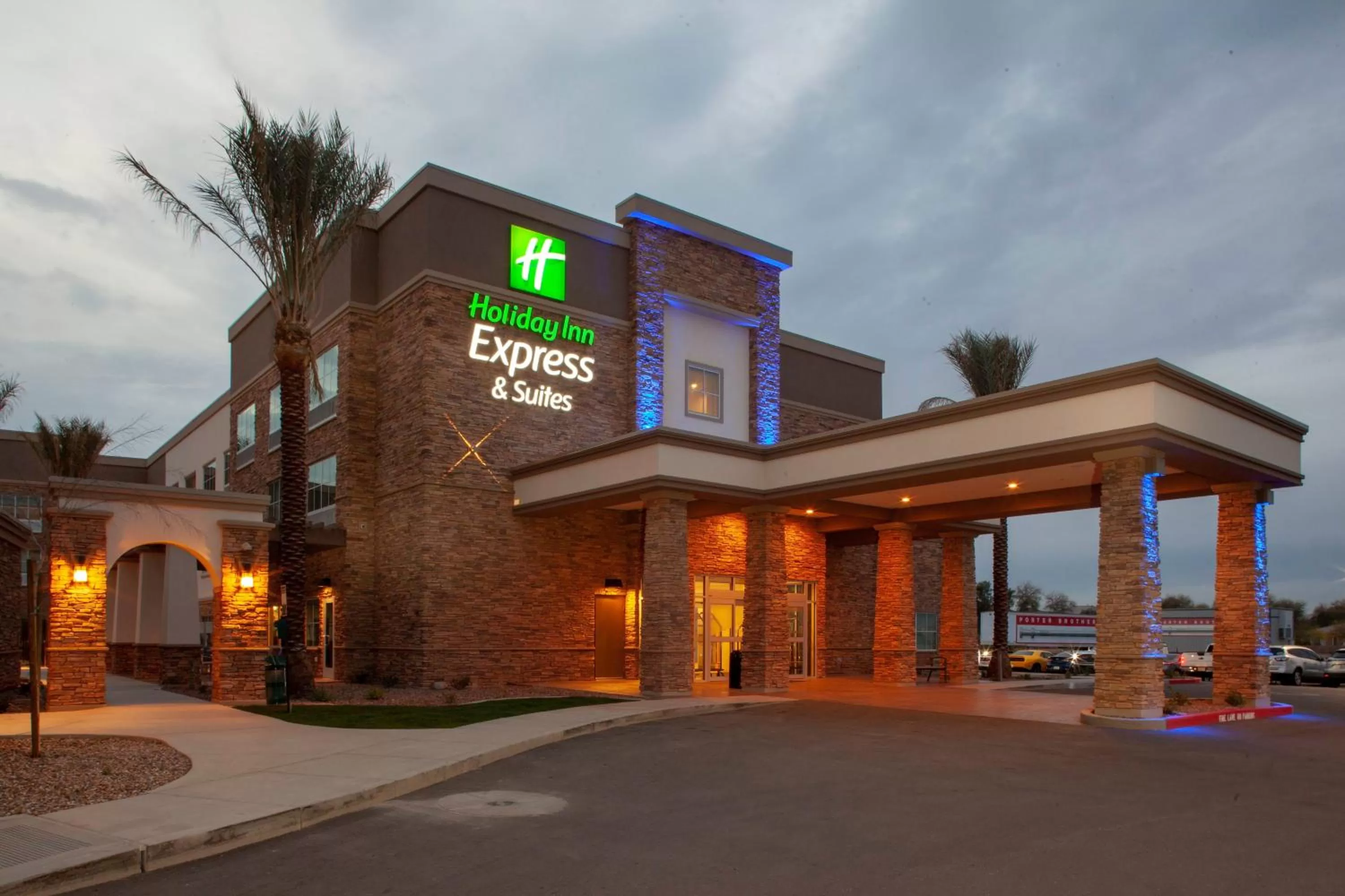 Holiday Inn Express & Suites - Gilbert - East Mesa by IHG