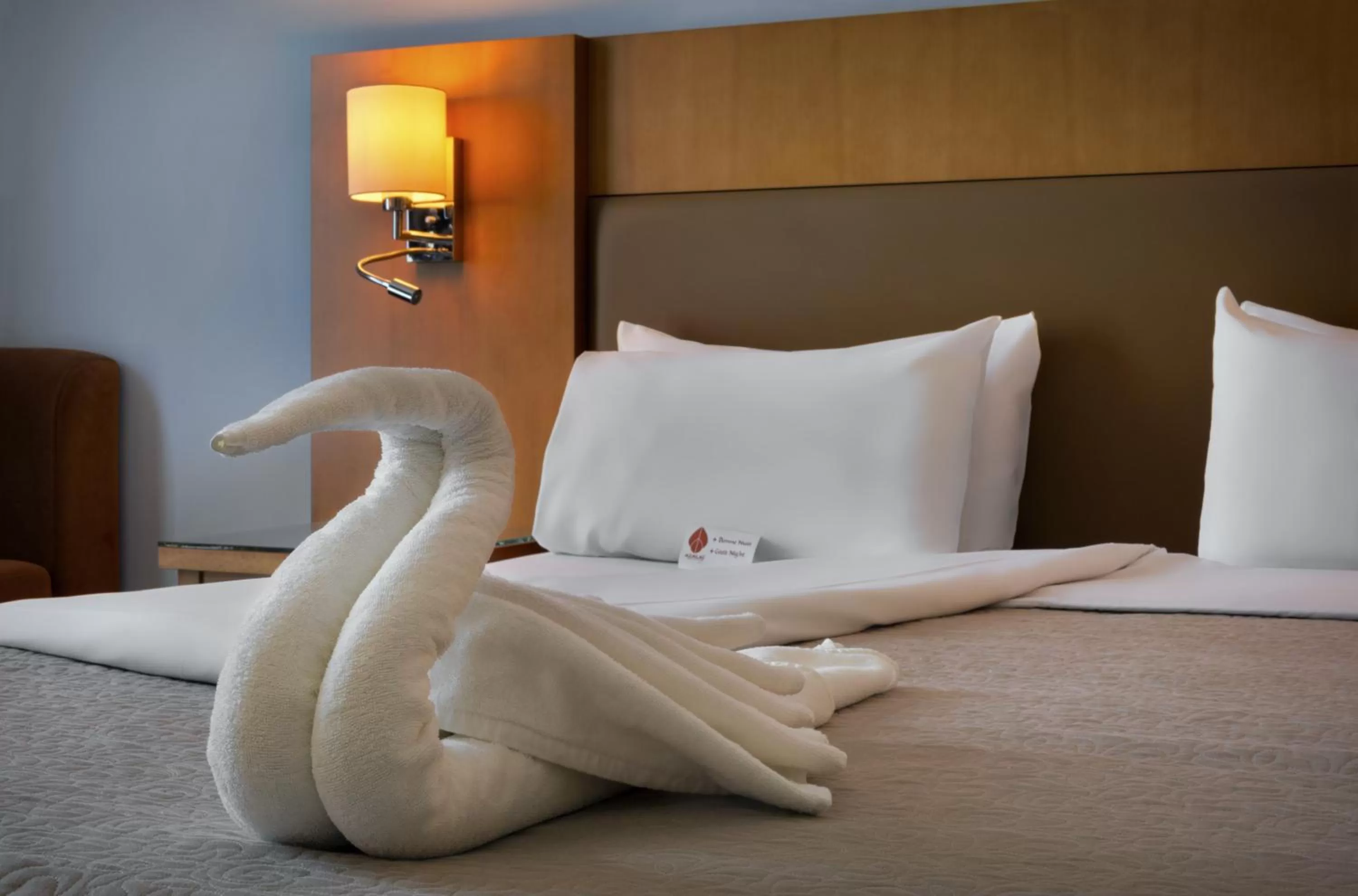 Bed in Azalaï Hôtel Cotonou