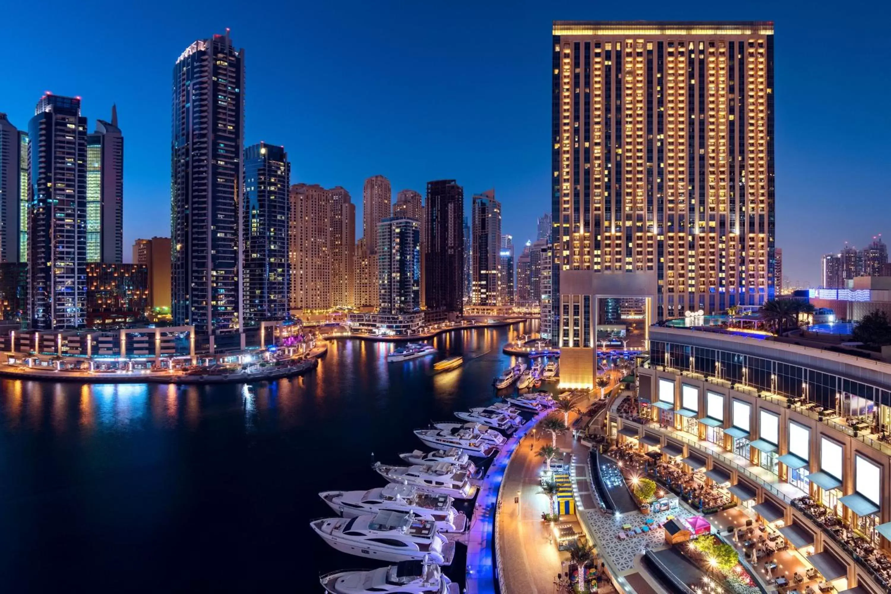Property building in Address Dubai Marina Property building in Address Dubai Marina