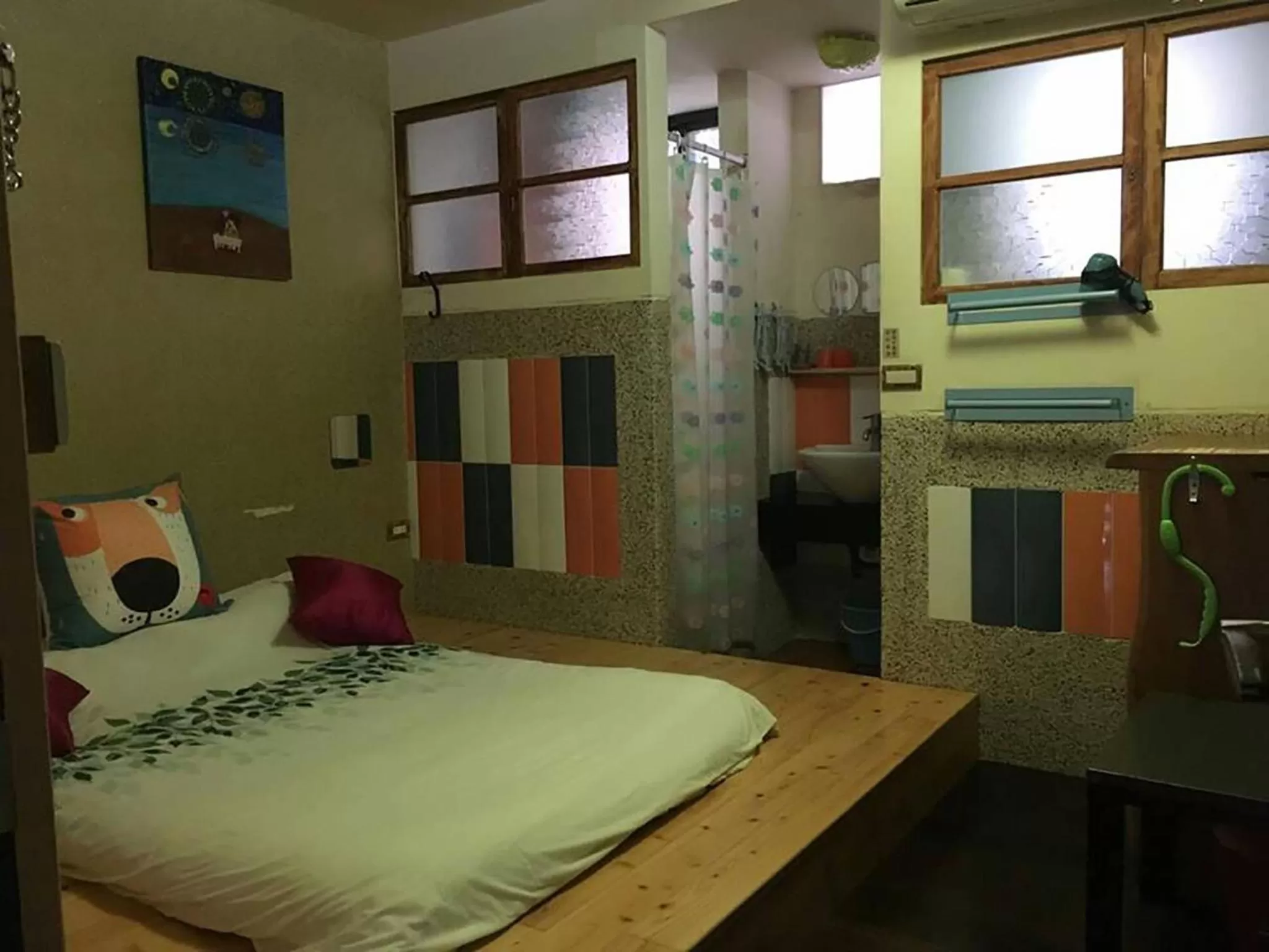 Property building, Bed in Sha Feng Lu Dian