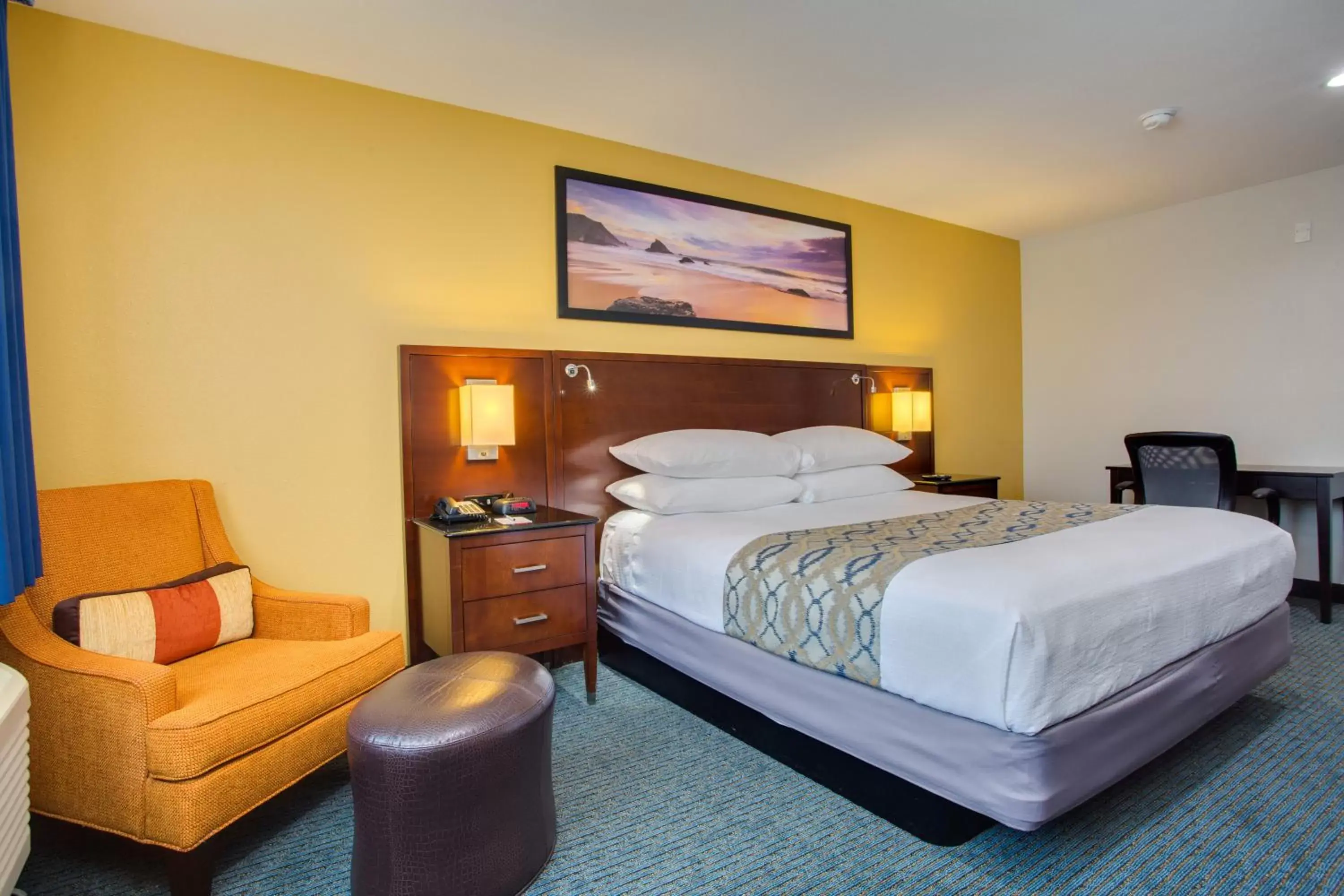 King Room in SureStay Plus Hotel by Best Western Chula Vista West King Room in SureStay Plus Hotel by Best Western Chula Vista West