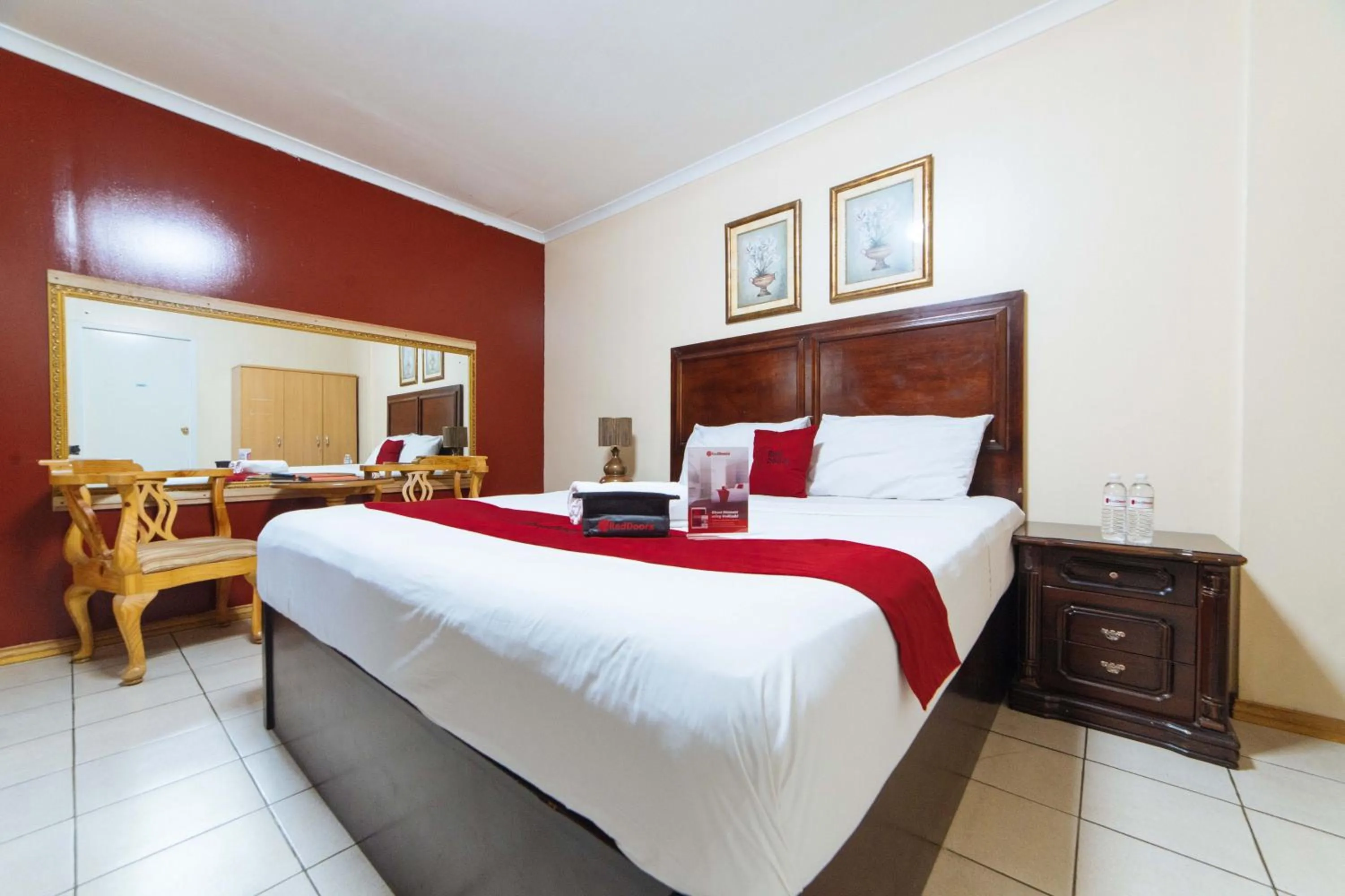 Photo of the whole room, Bed in RedDoorz @ Clarkview 21st Street Angeles City