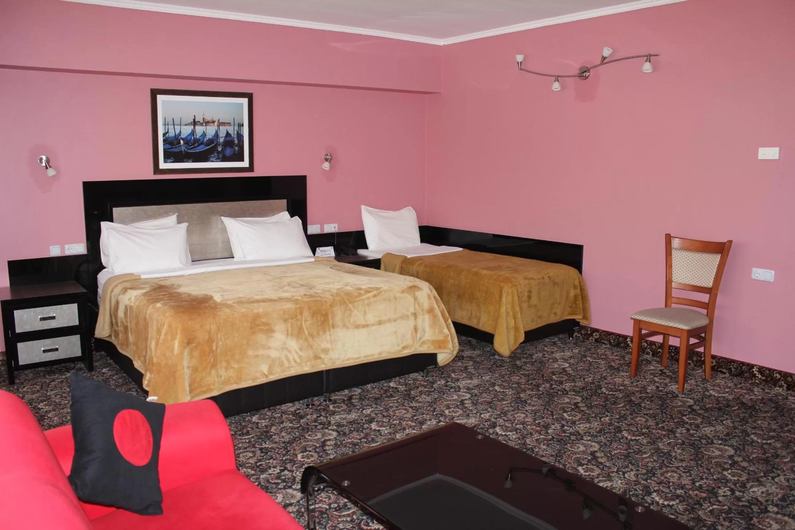 Bedroom, Bed in Erebuni Hotel Yerevan