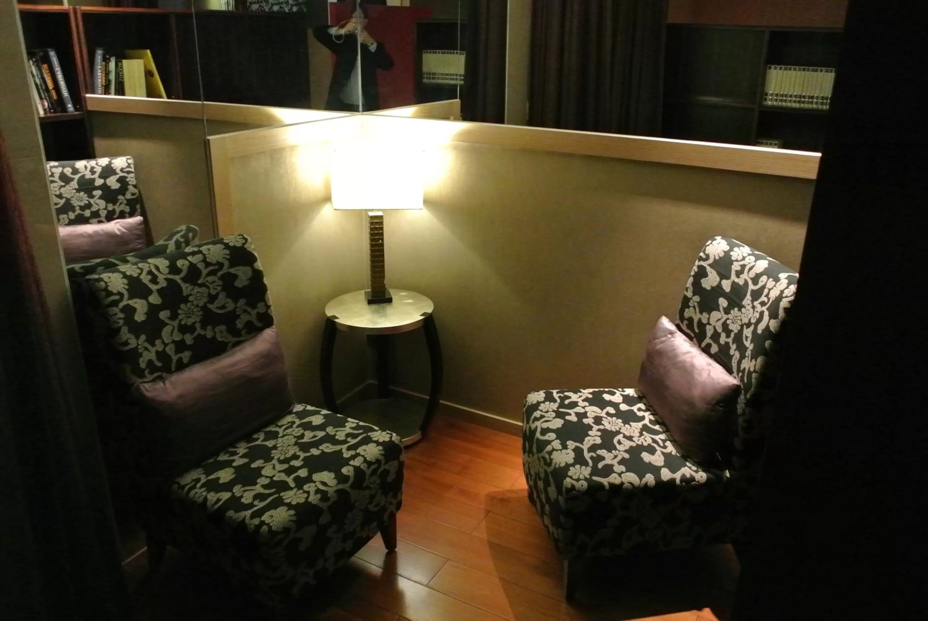 Lounge or bar in City Suites-Taipei Nanxi