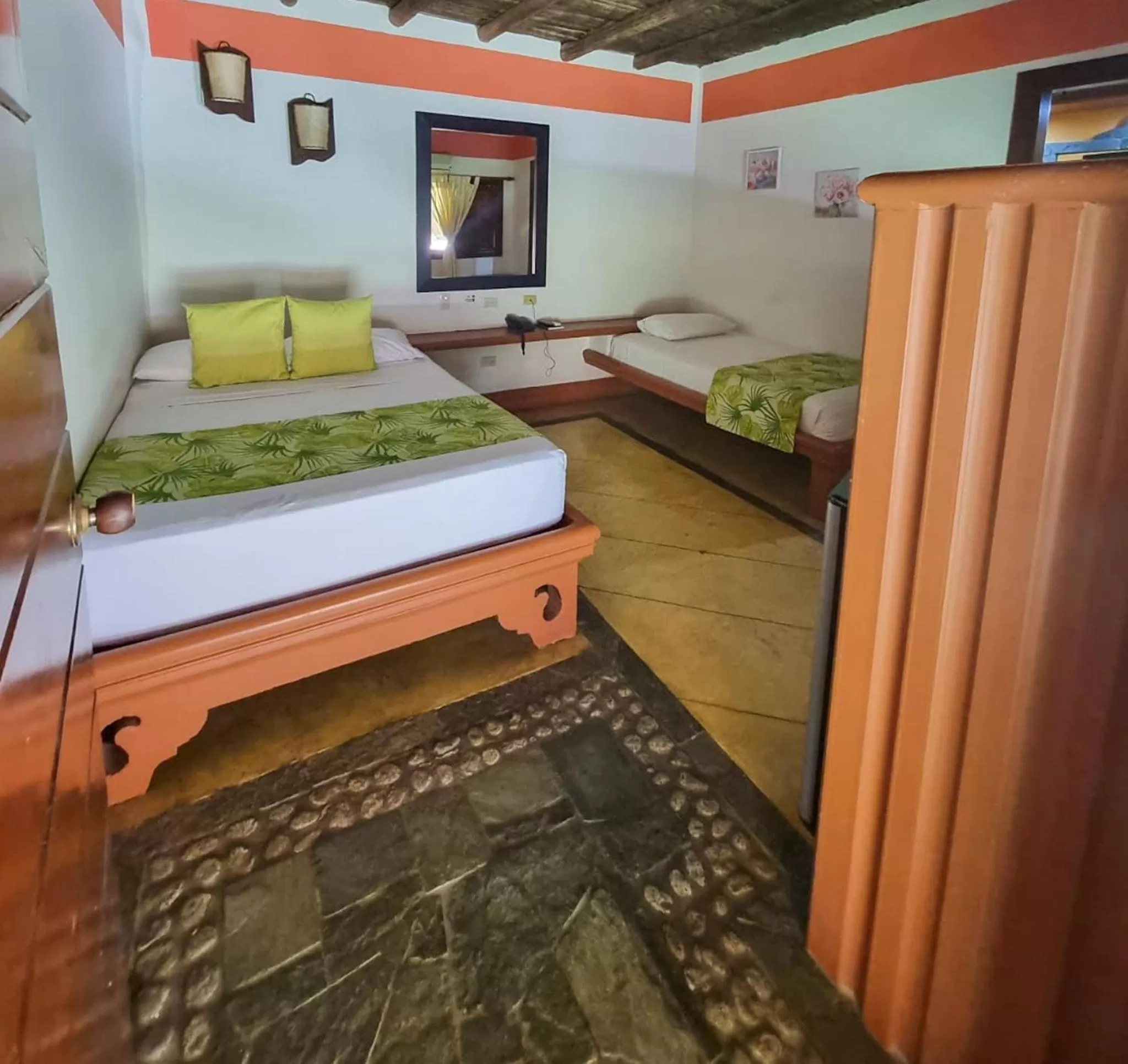 Bed in Hotel Portón del Sol