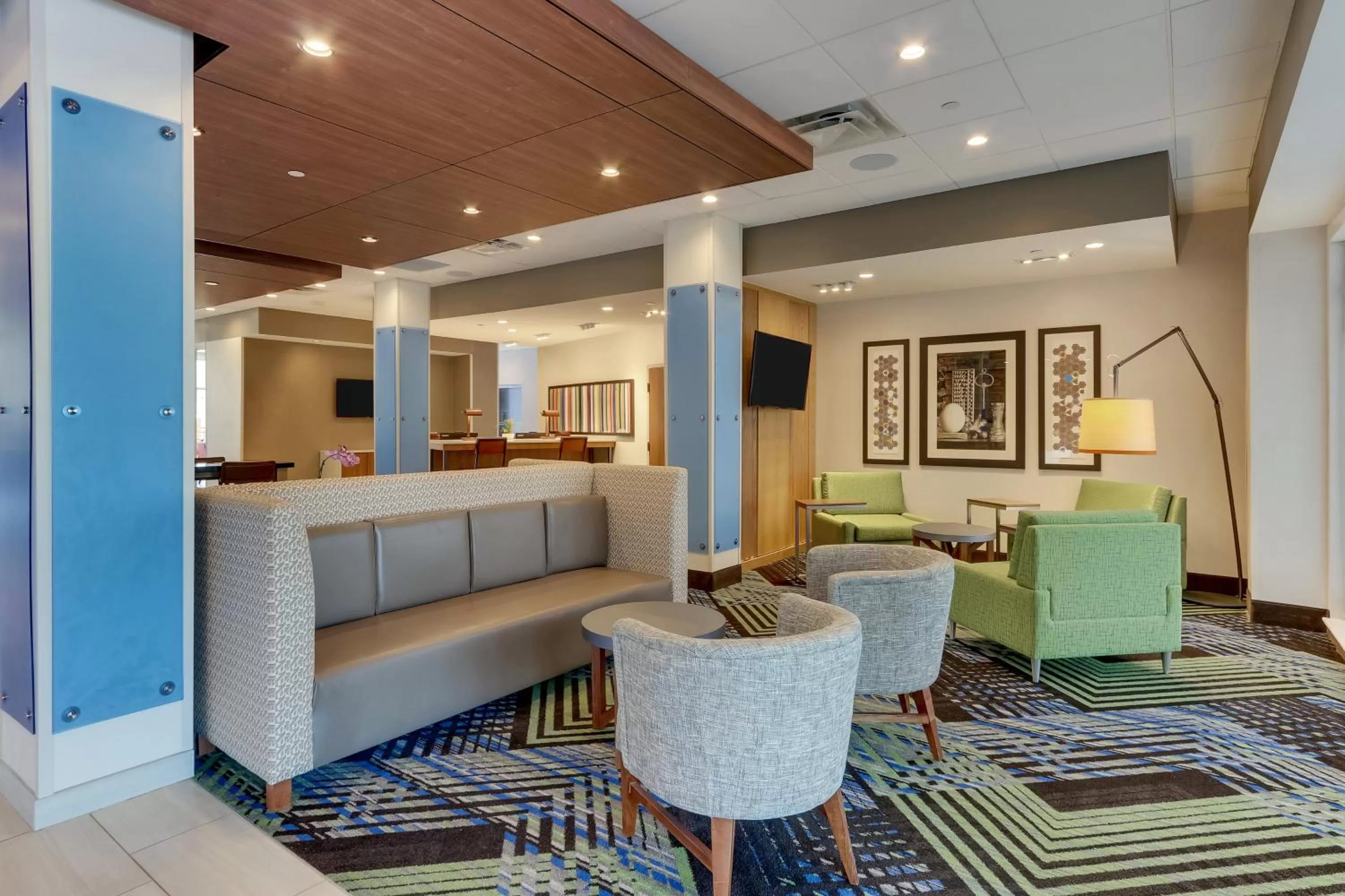 Property building in Holiday Inn Express - Wilmington - Porters Neck by IHG