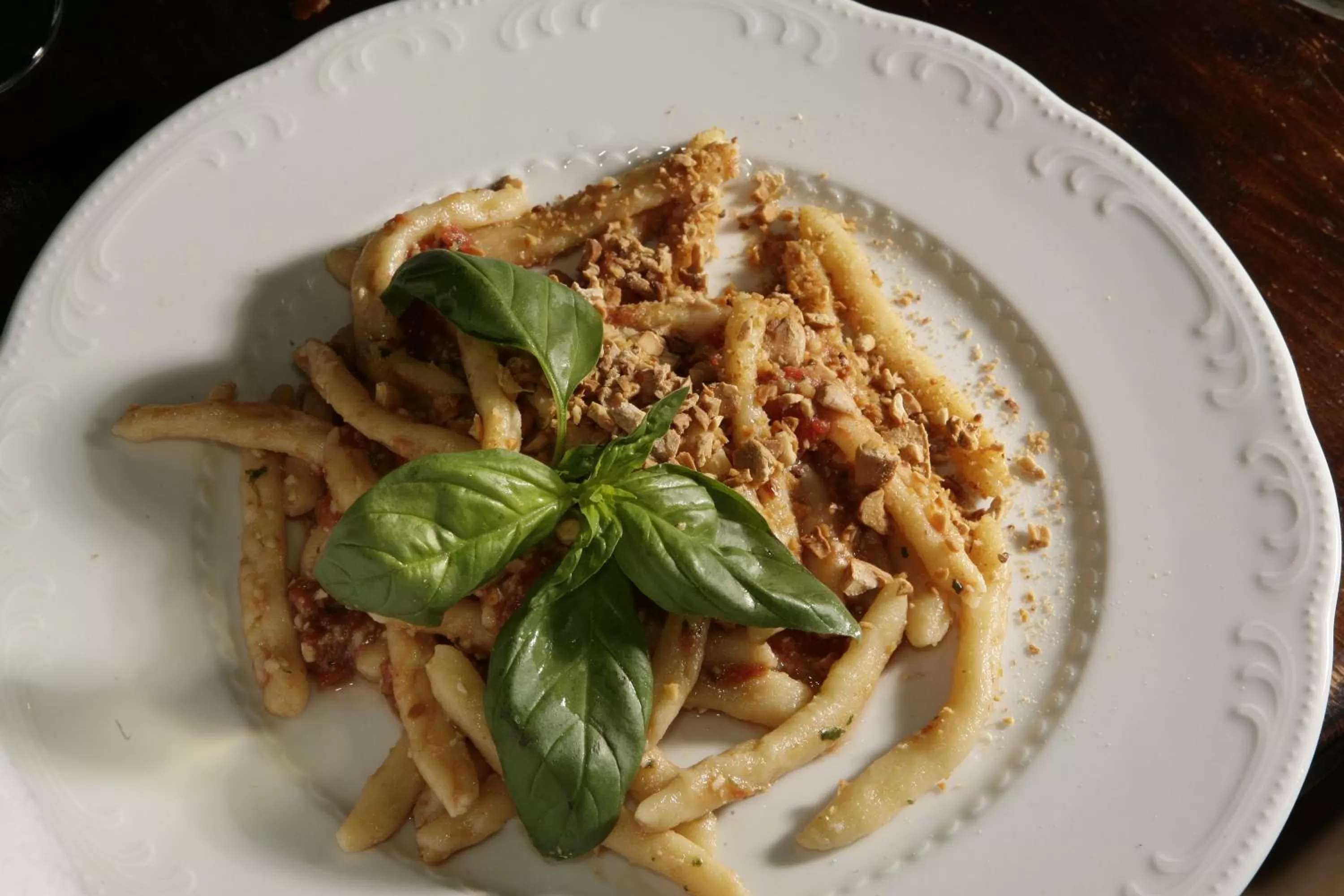 Restaurant/places to eat in Ai Lumi