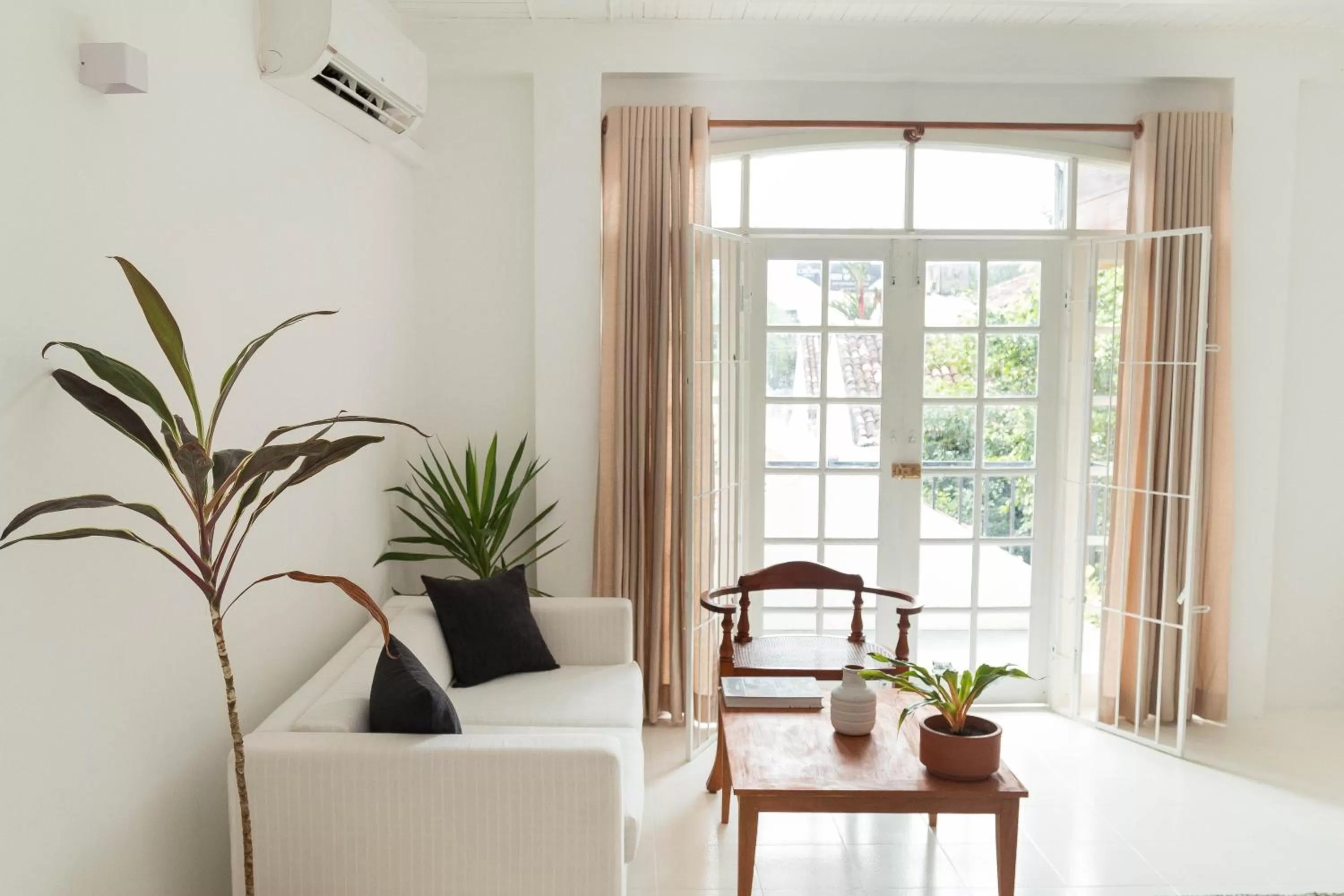 Seating Area in Srilax