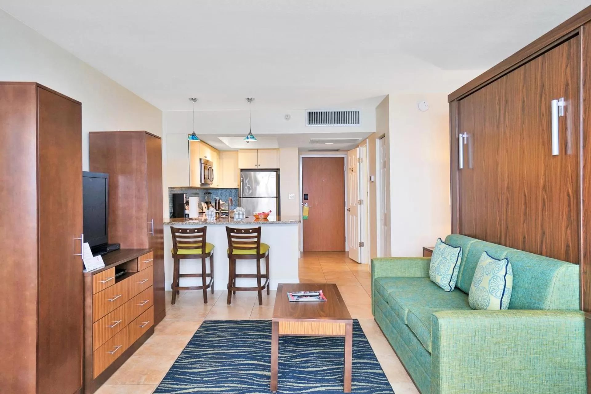 Living room in Hollywood Beach Tower