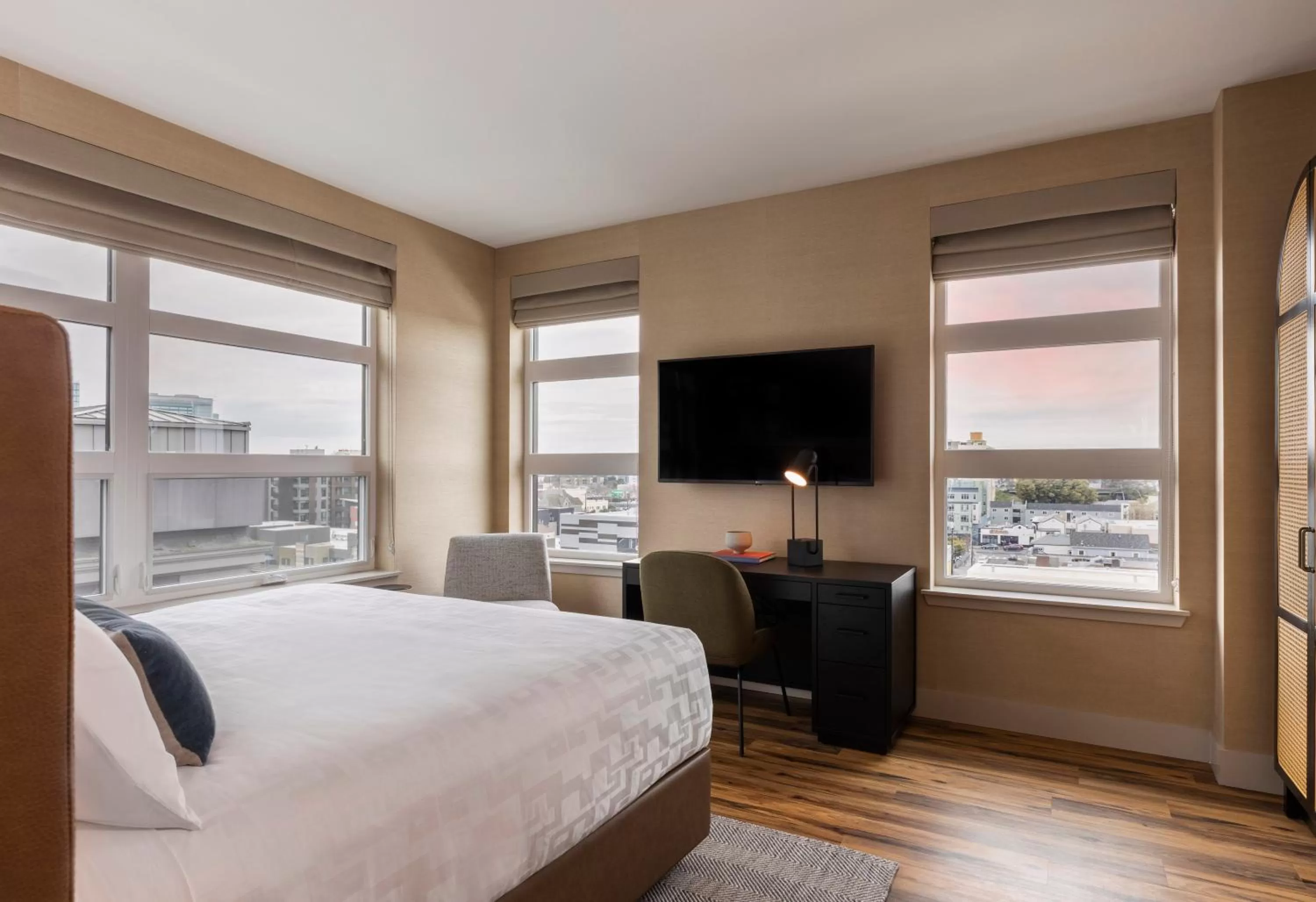 Photo of the whole room, Bed in Kissel Uptown Oakland, in the Unbound Collection by Hyatt
