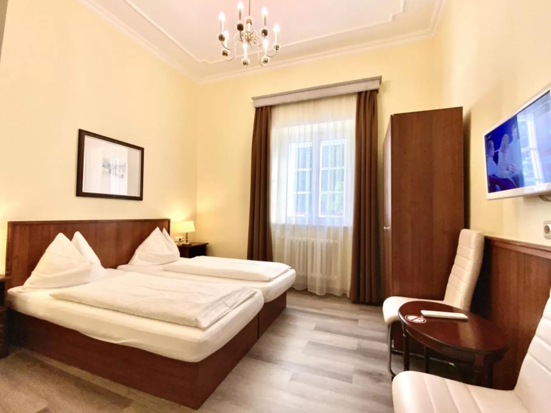 Photo of the whole room, Bed in Hotel Turnerwirt