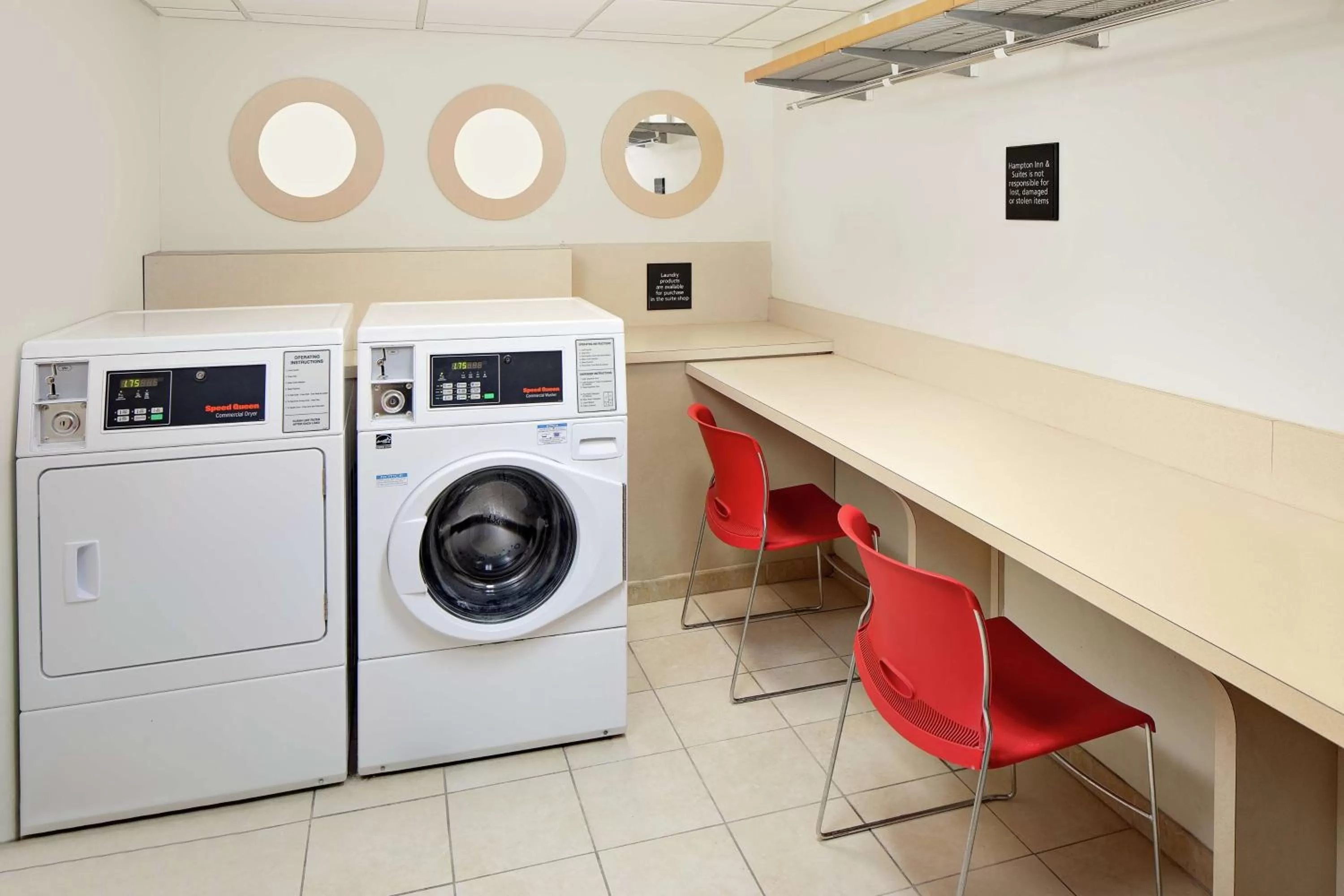 Property building in Hampton Inn & Suites Houston-Medical Center-NRG Park