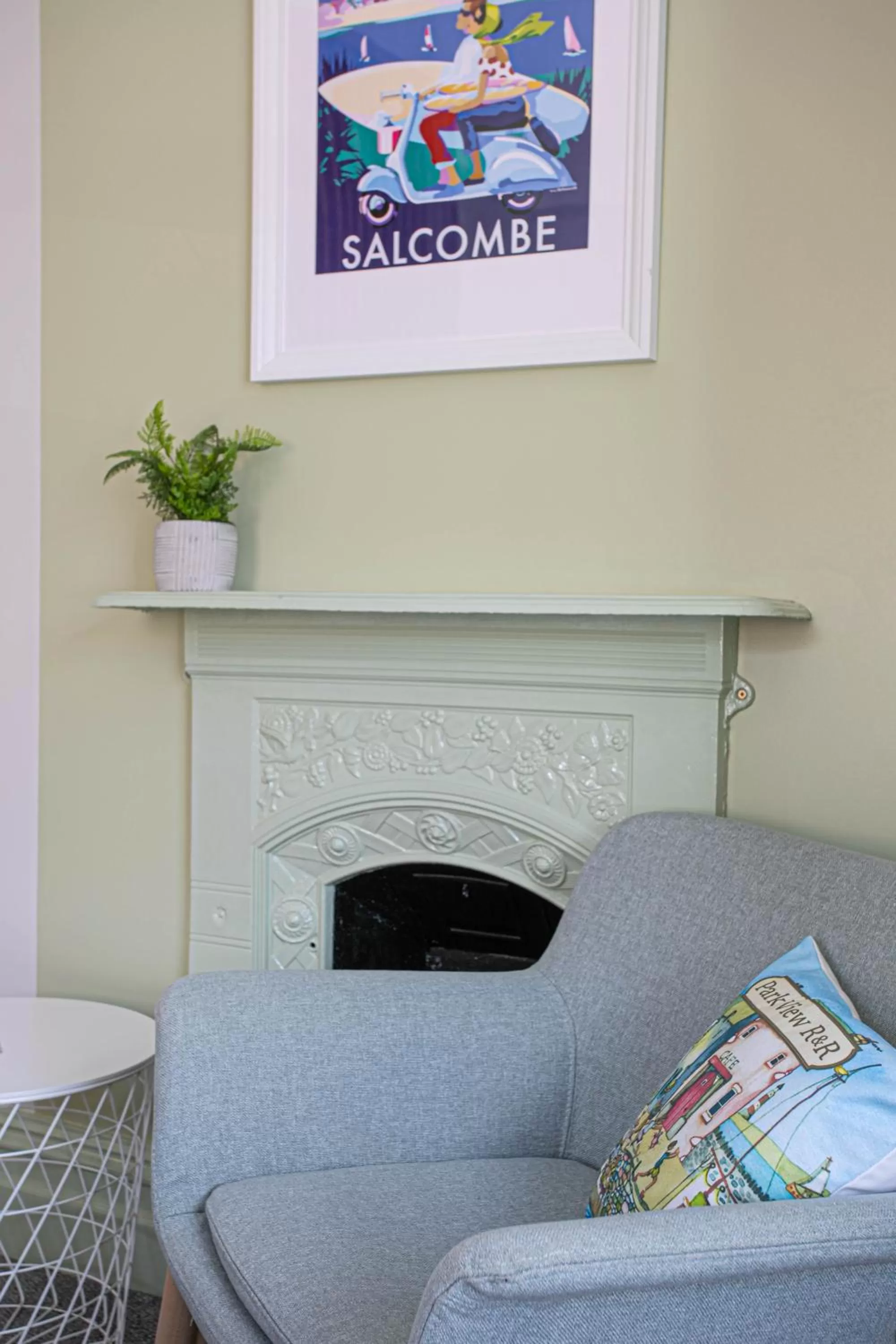 Seating area in Park View R & R - Adult Only - Self-Catering - Free Parking - EV Point