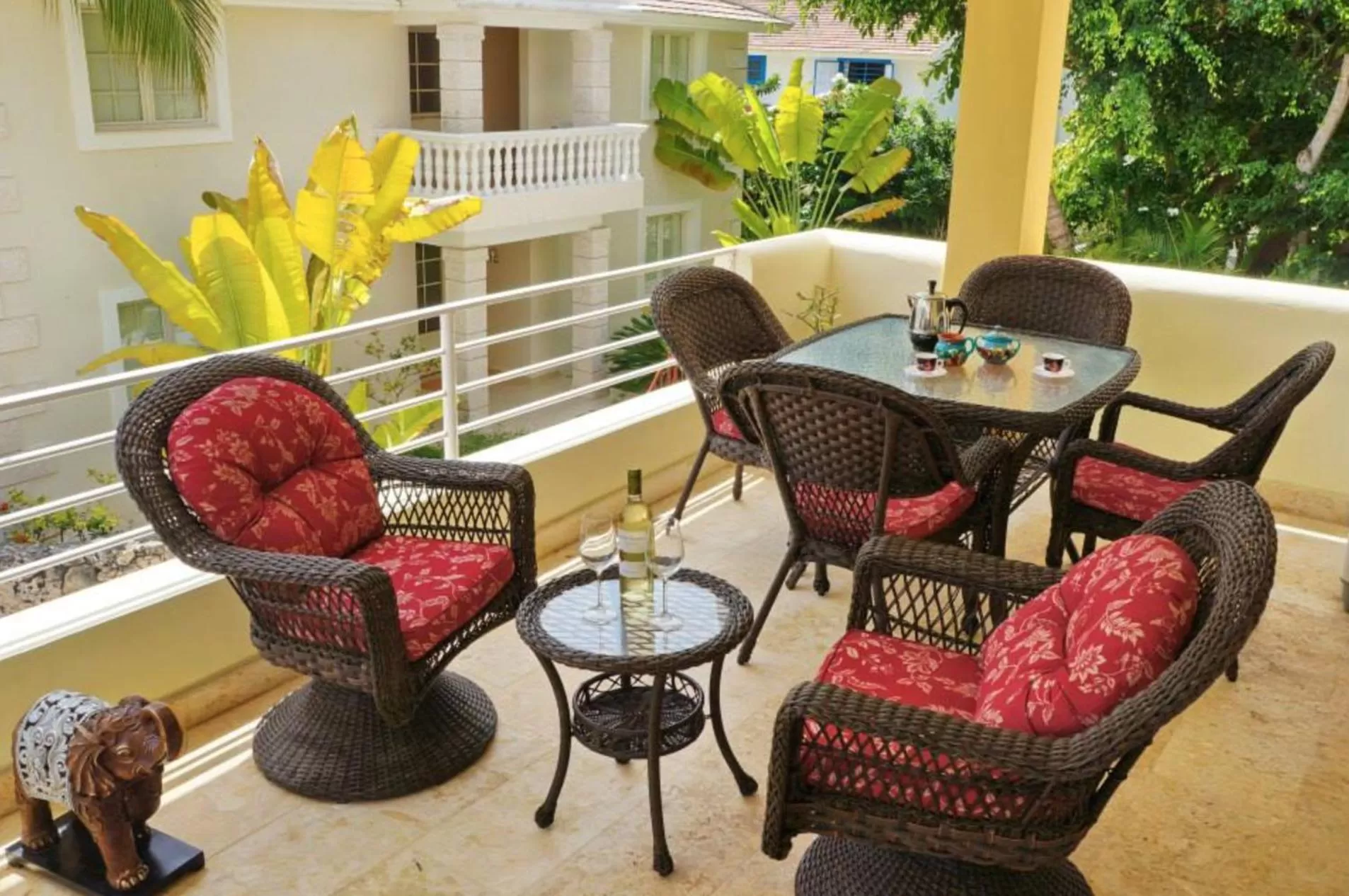 BBQ facilities in Tropical Villas at Los Corales Beach - Caribbean Rentals FZCO