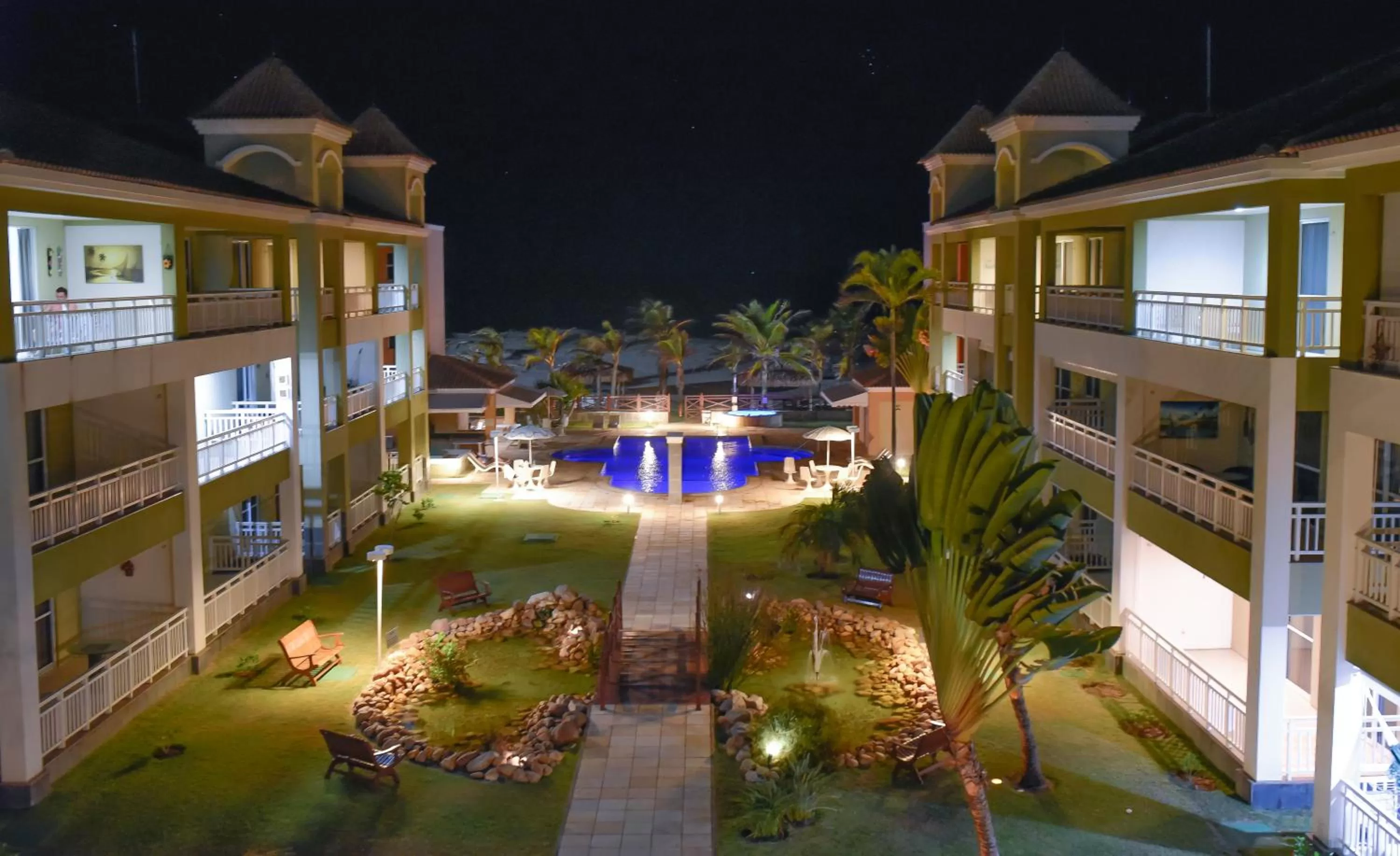 Garden in Atlantic Palace Apart-Hotel