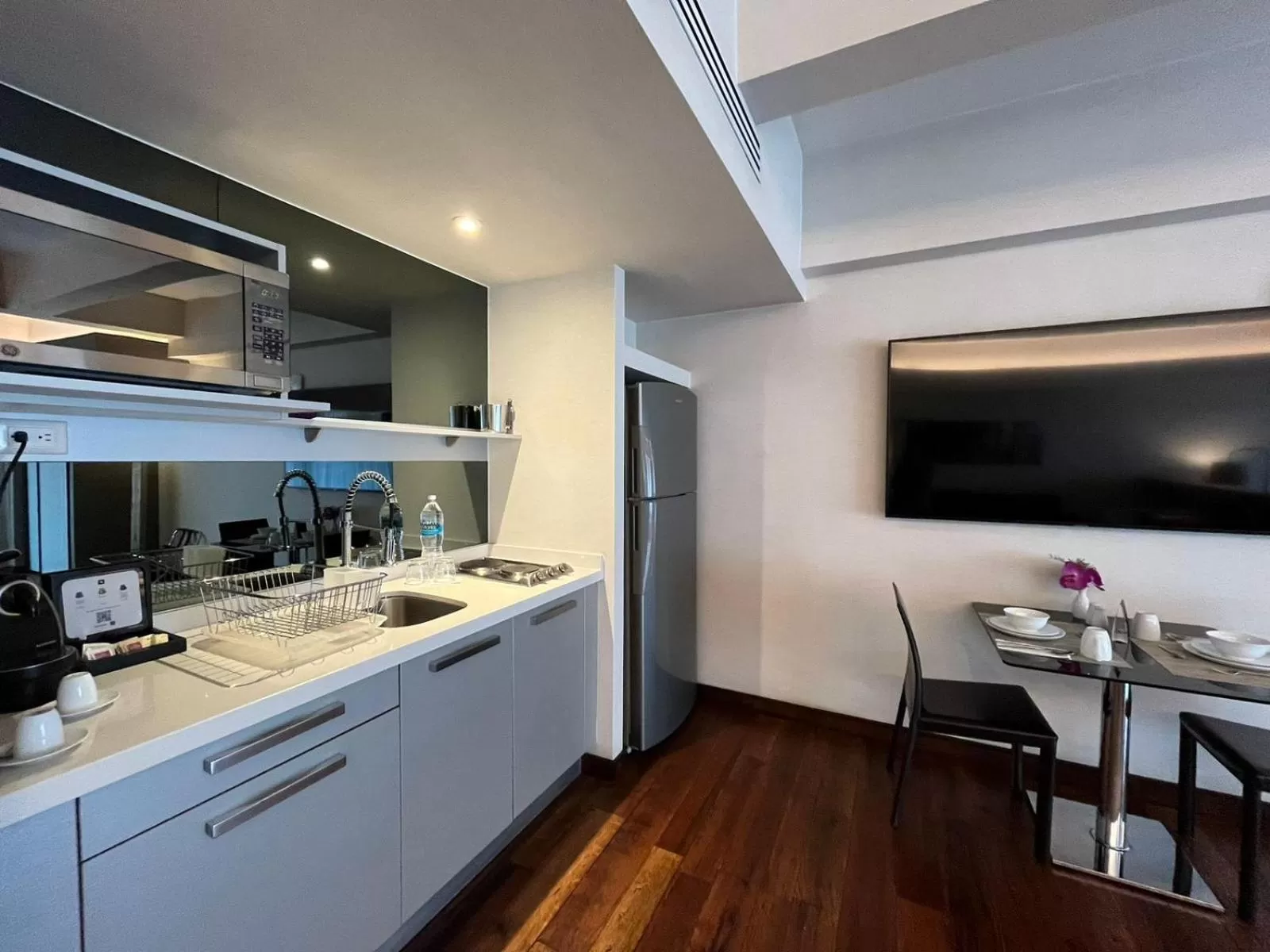 Kitchen or kitchenette in Las Suites Campos Eliseos