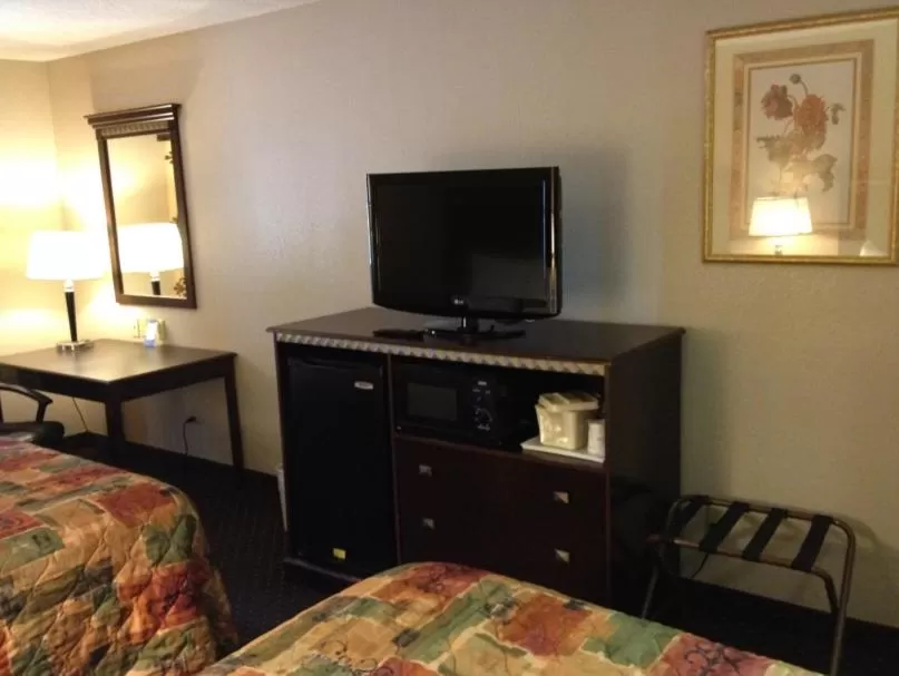 Standard Room with Two Double Beds - Non Smoking in Baymont Inn & Suites by Wyndham San Marcos