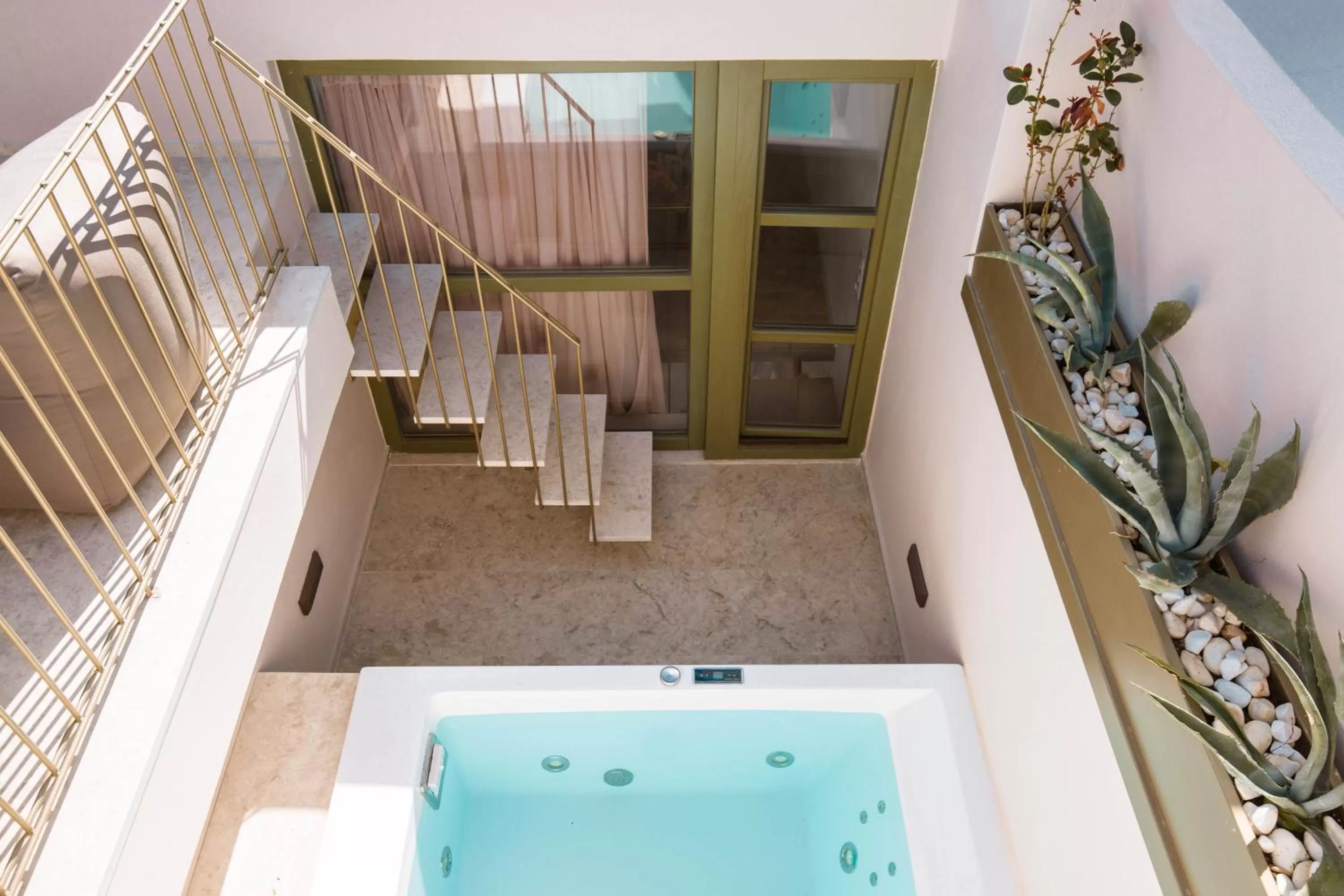 Pool View in Neratze Hammam Suites