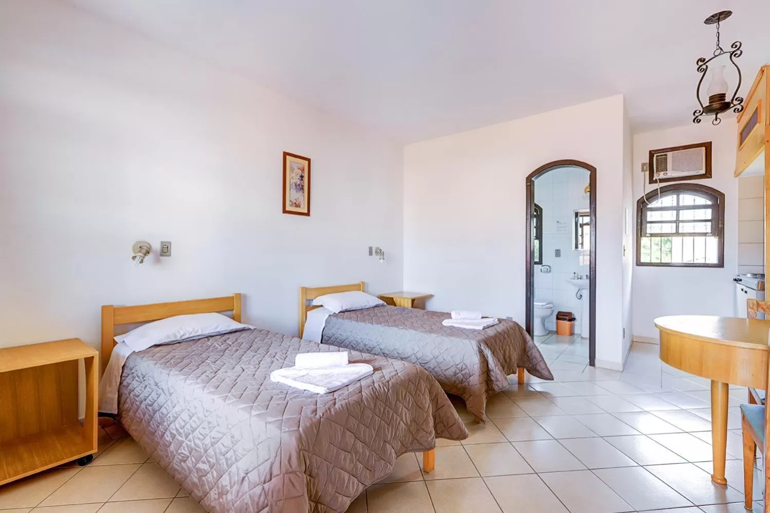 Photo of the whole room, Bed in Elite Hotel