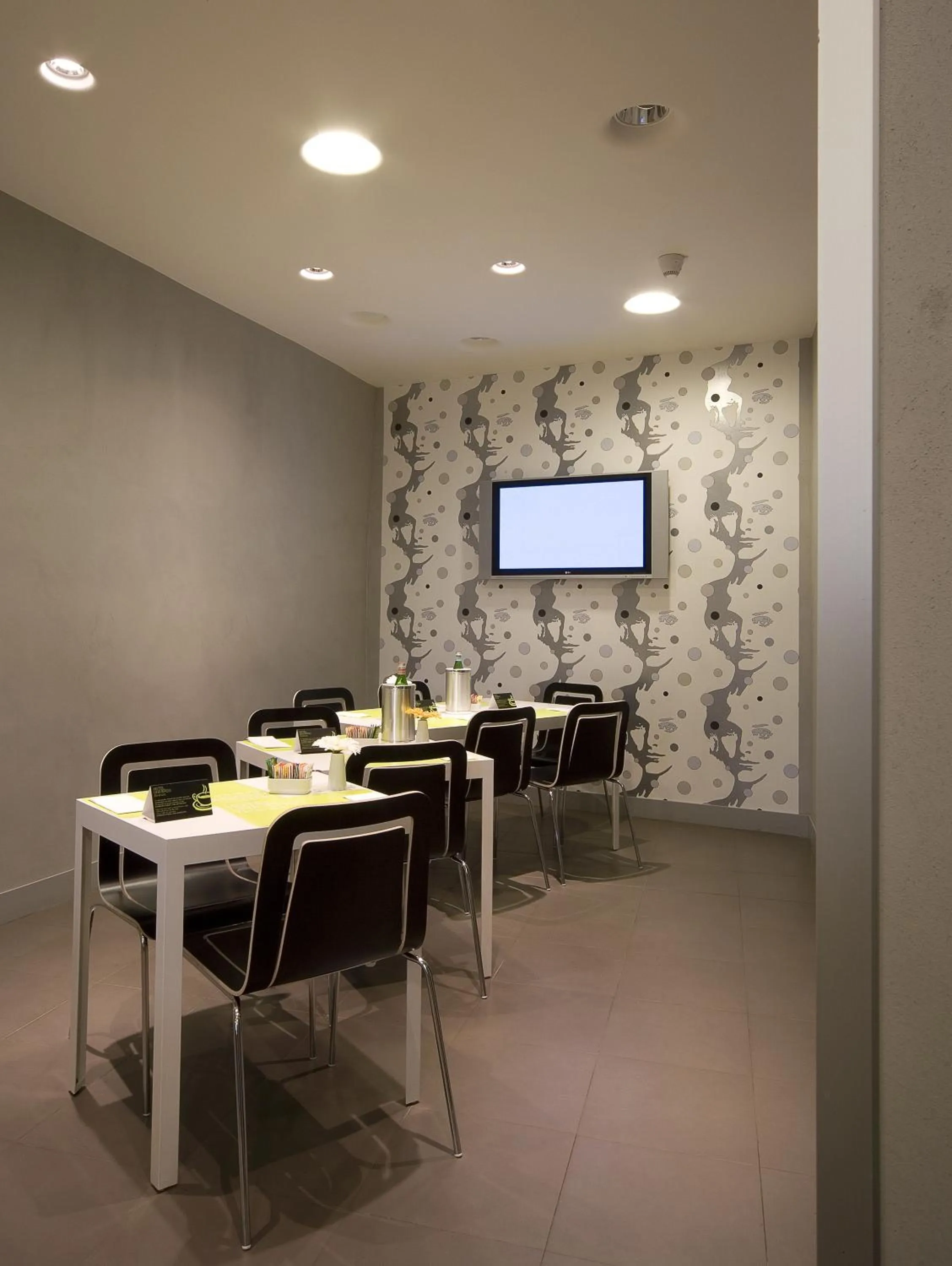 Restaurant/places to eat in Hotel Universo - WTB Hotels