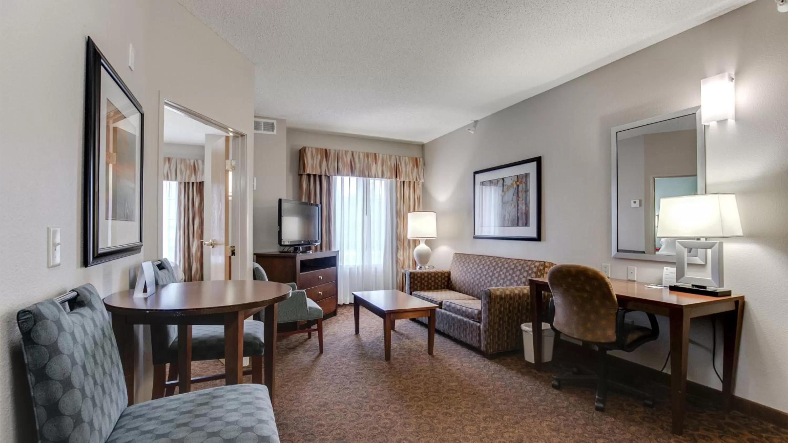 Photo of the whole room in Holiday Inn Express and Suites St. Cloud by IHG