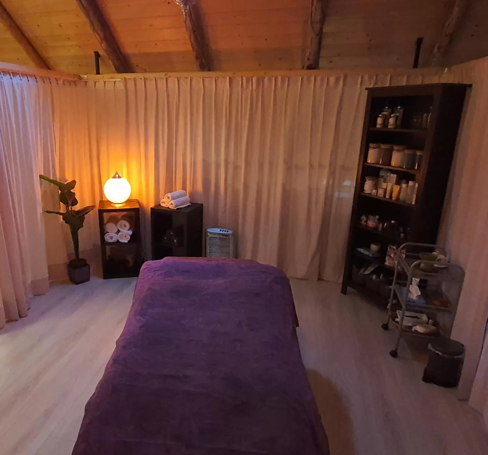 Spa and wellness centre/facilities, Bed in Hotel Restaurant Roerdinkhof