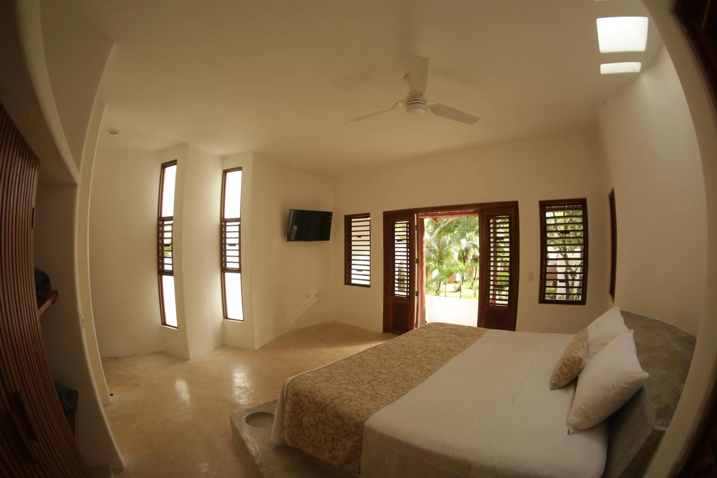 Photo of the whole room, Bed in Mi Kasa Tu Kasa Bacalar