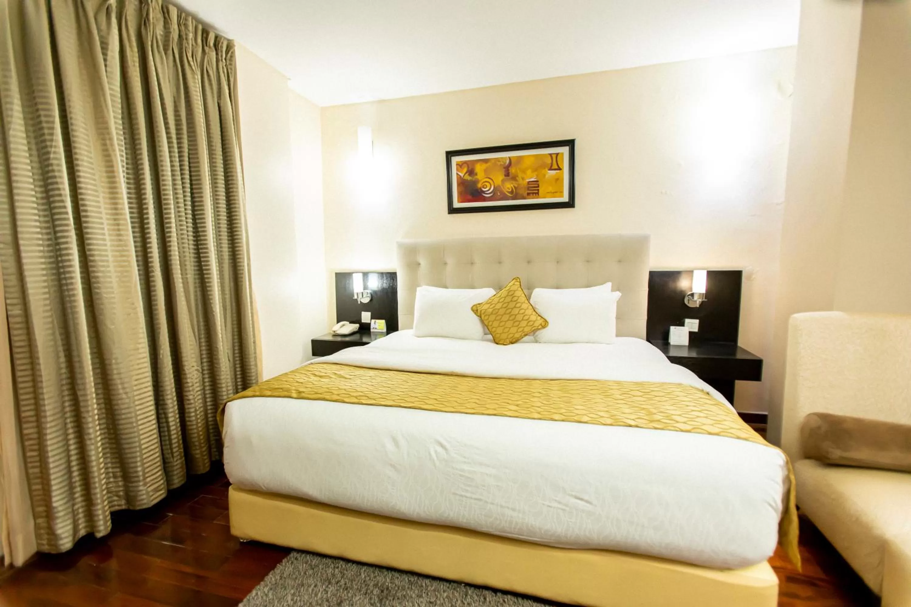 Bedroom, Bed in Best Western Premier Accra Airport Hotel