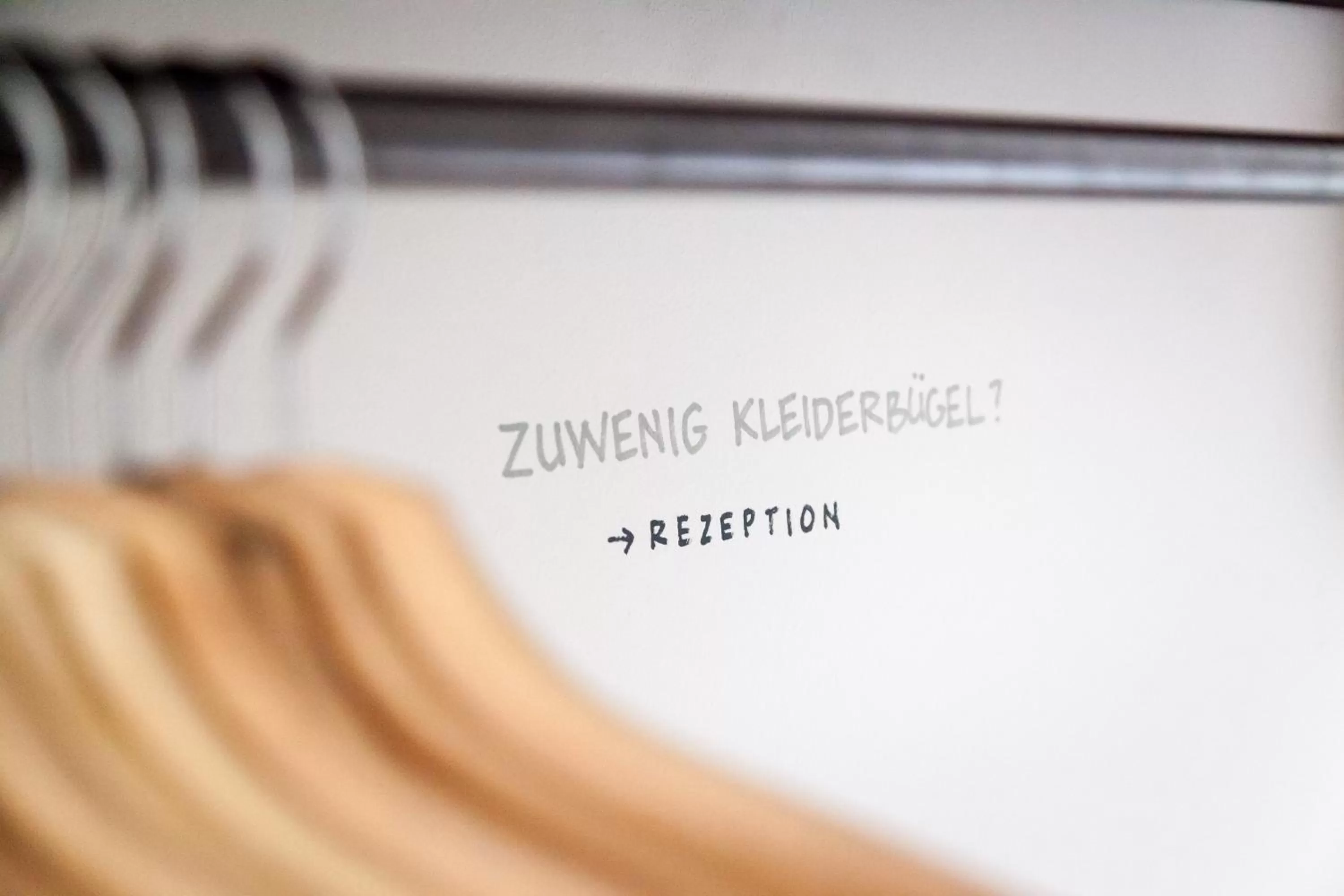 wardrobe in Felix Suiten am Zwinger