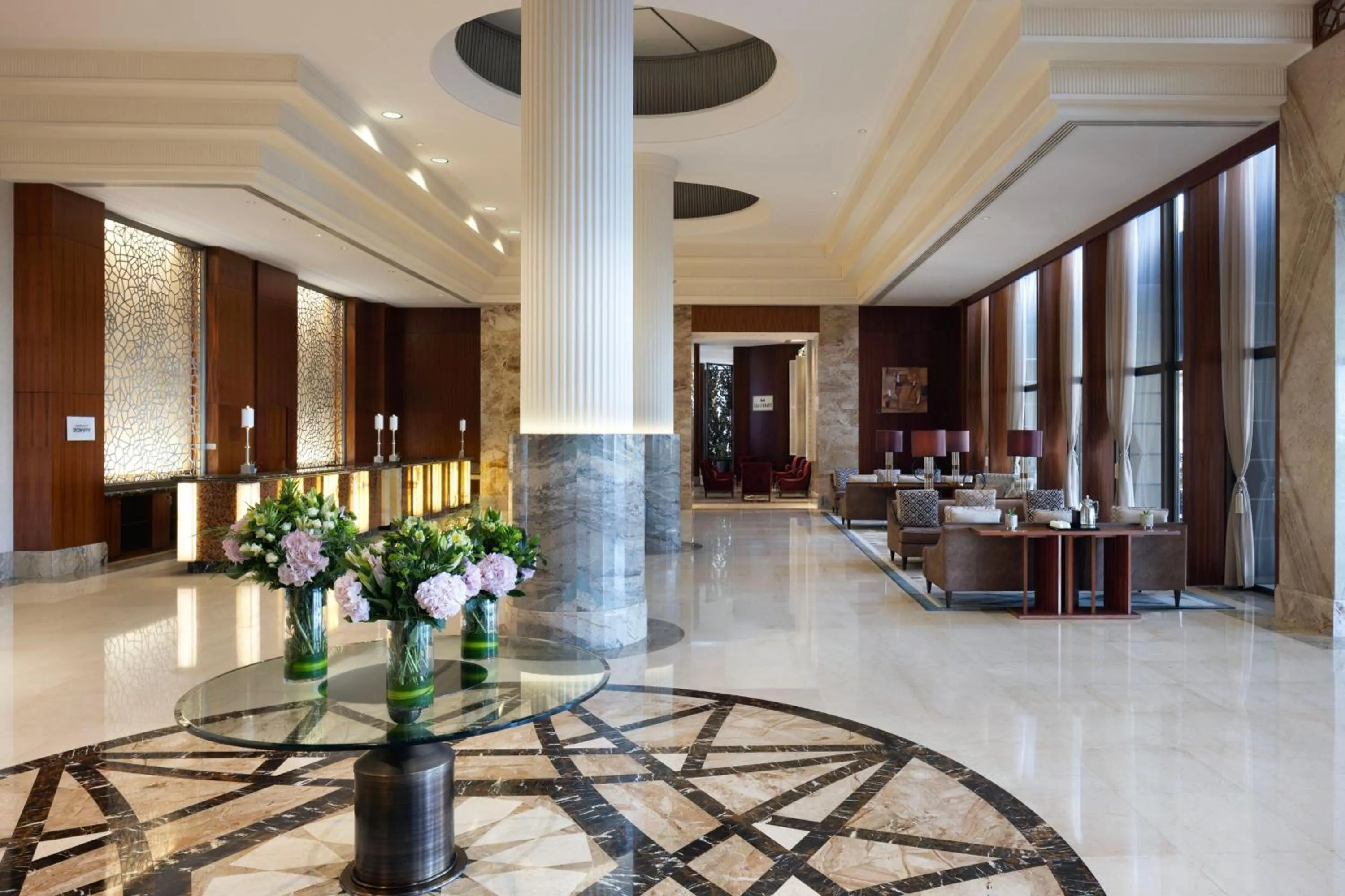 Lobby or reception in Sheraton Oman Hotel