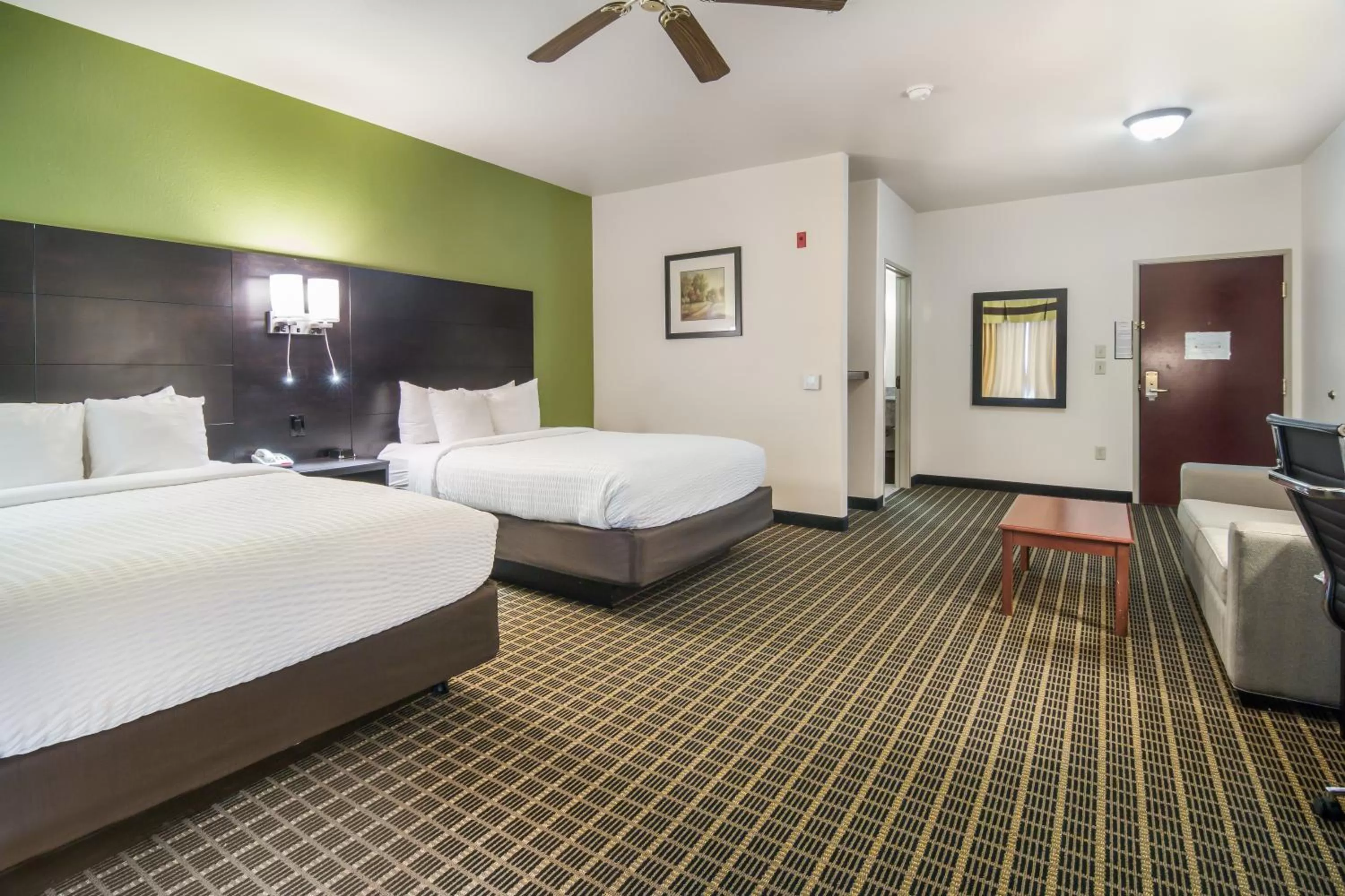 Bedroom, Bed in Clarion Inn & Suites Weatherford South