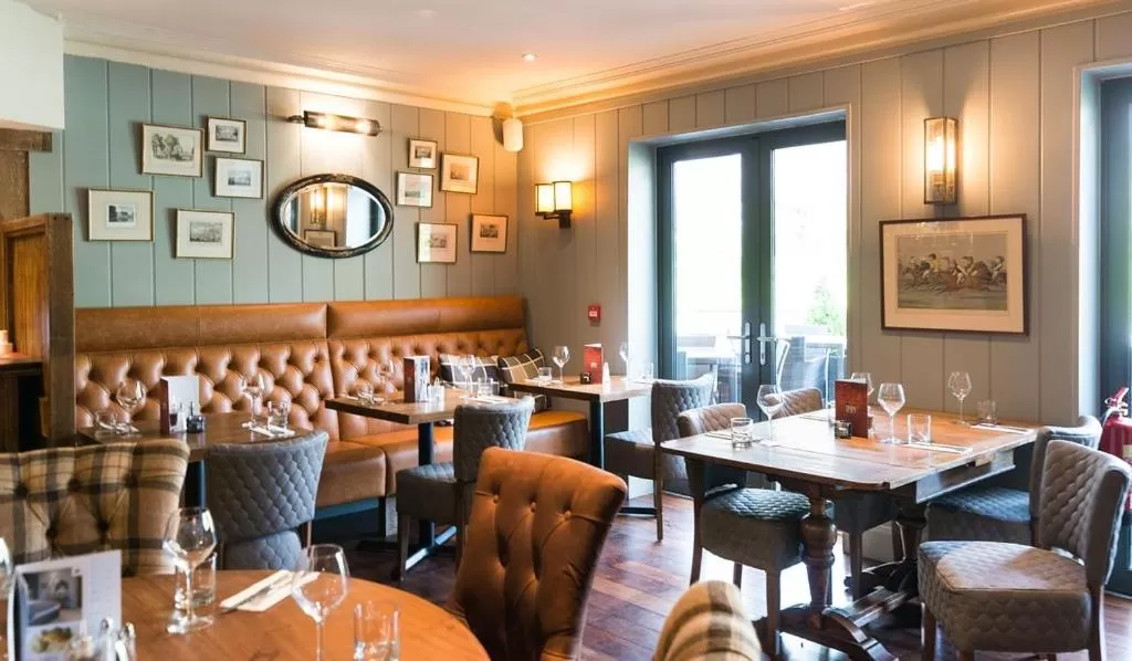 Restaurant/places to eat in The Inn South Stainley