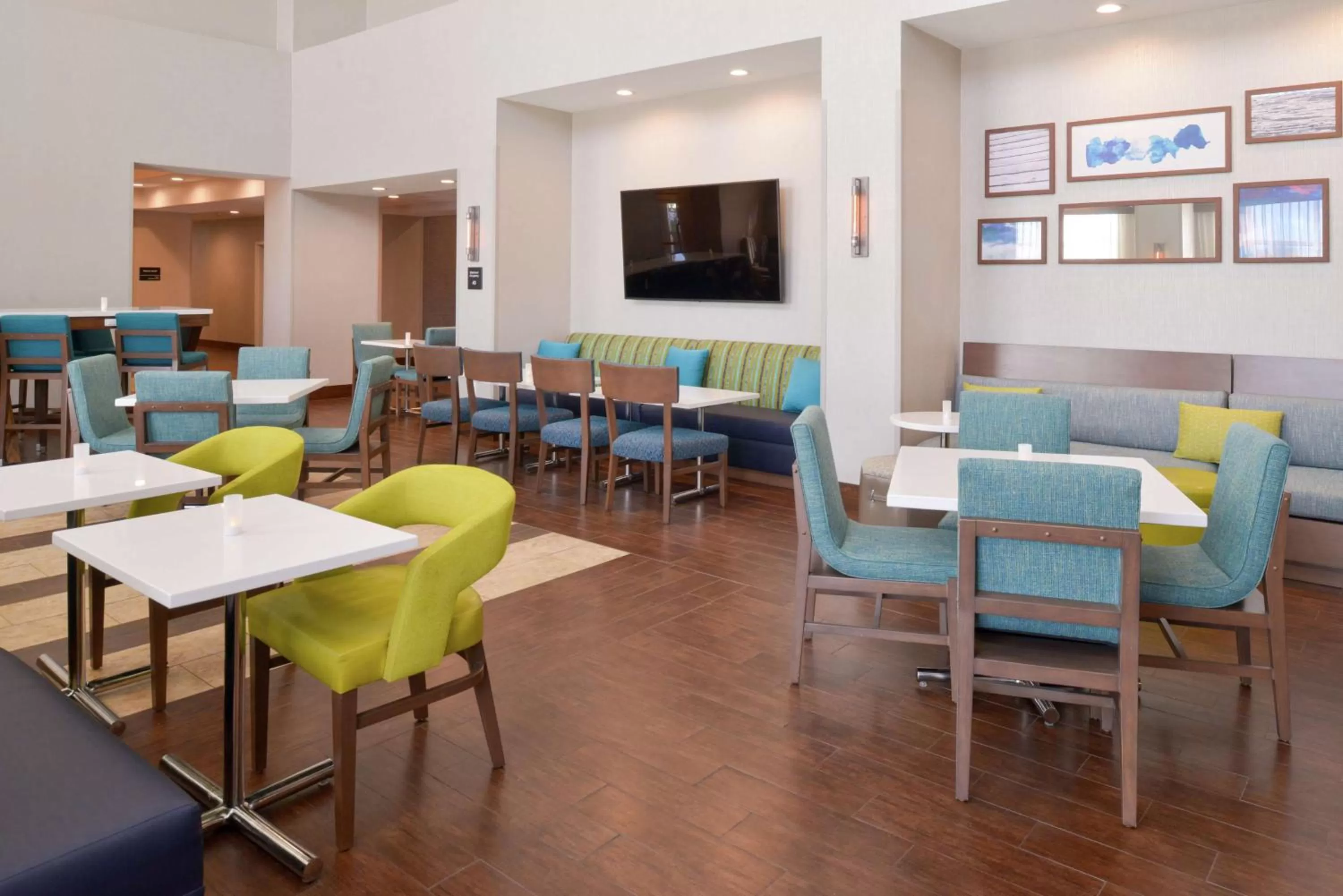 Lobby or reception in Hampton Inn and Suites Port Aransas