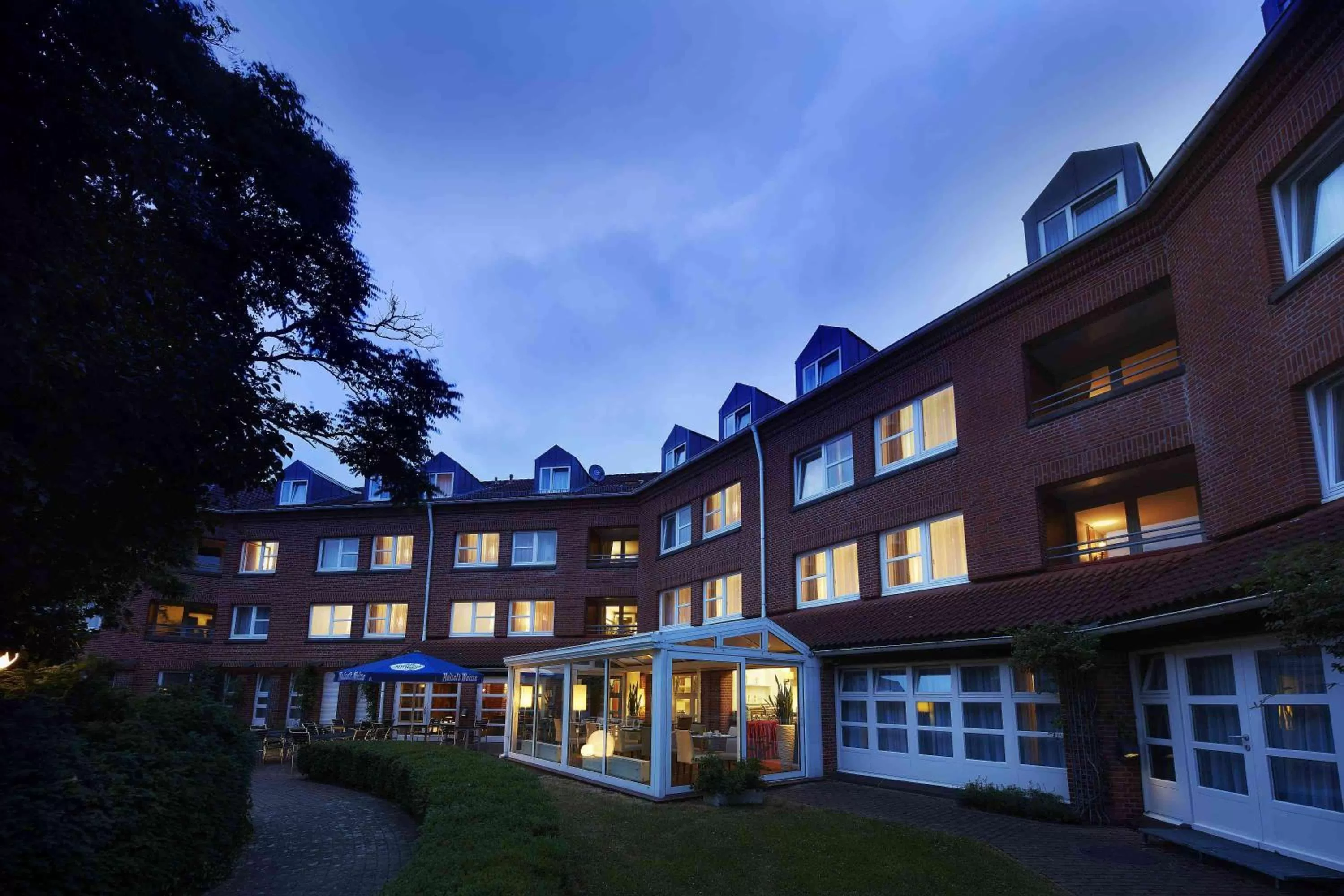 Property building in GHOTEL hotel & living Kiel