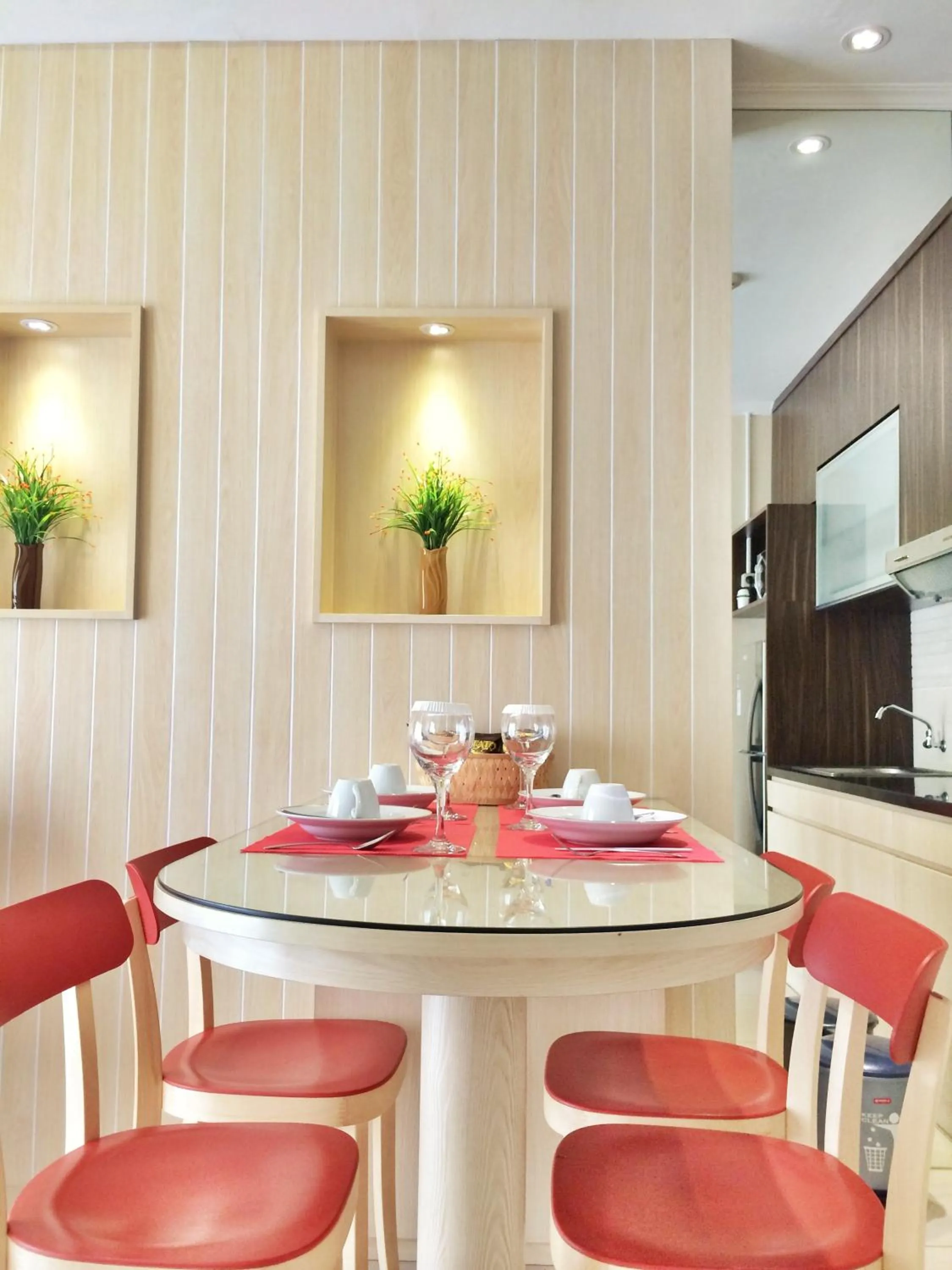 Coffee/tea facilities in Ravarine Suite Apartment