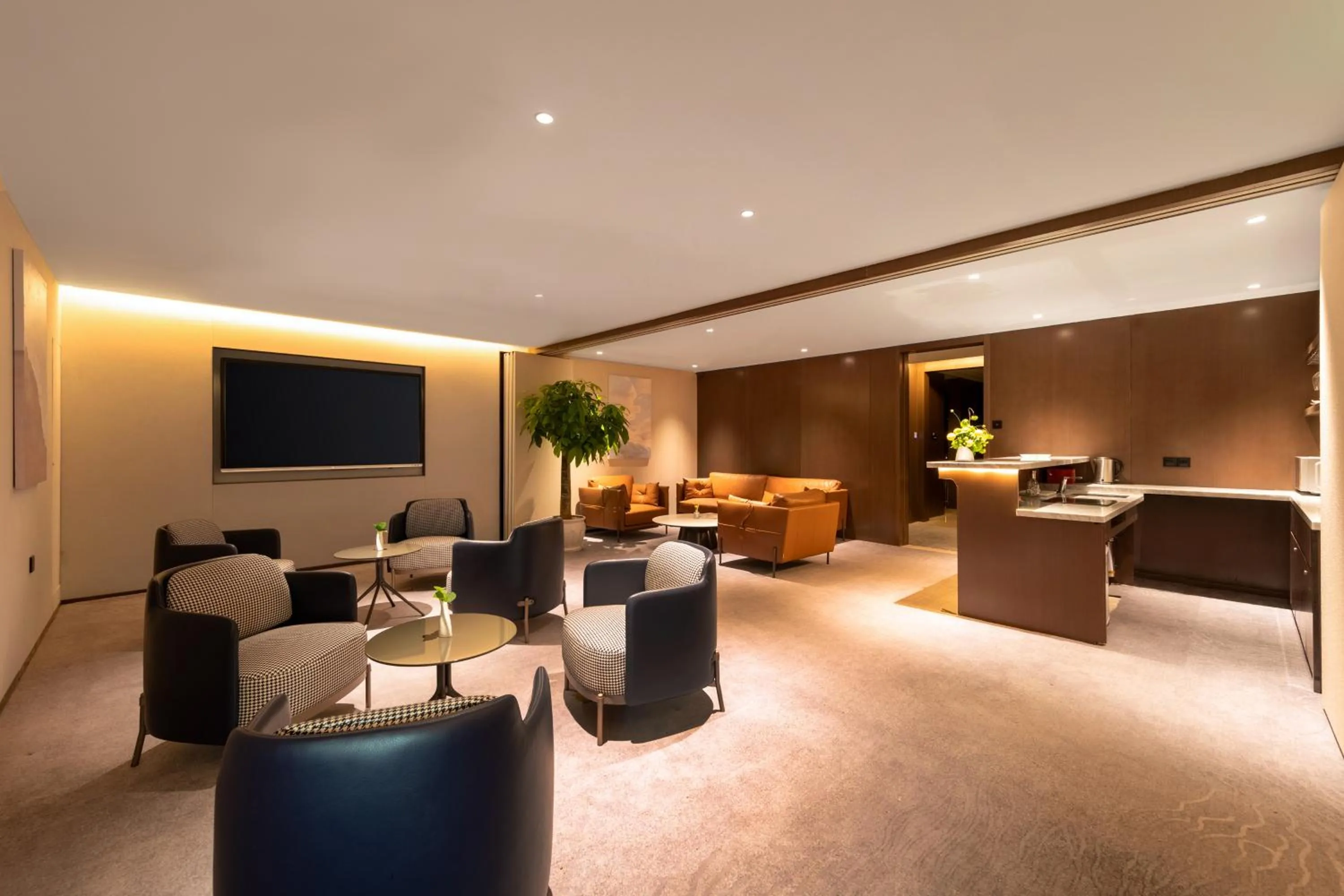 Honder International Hotel