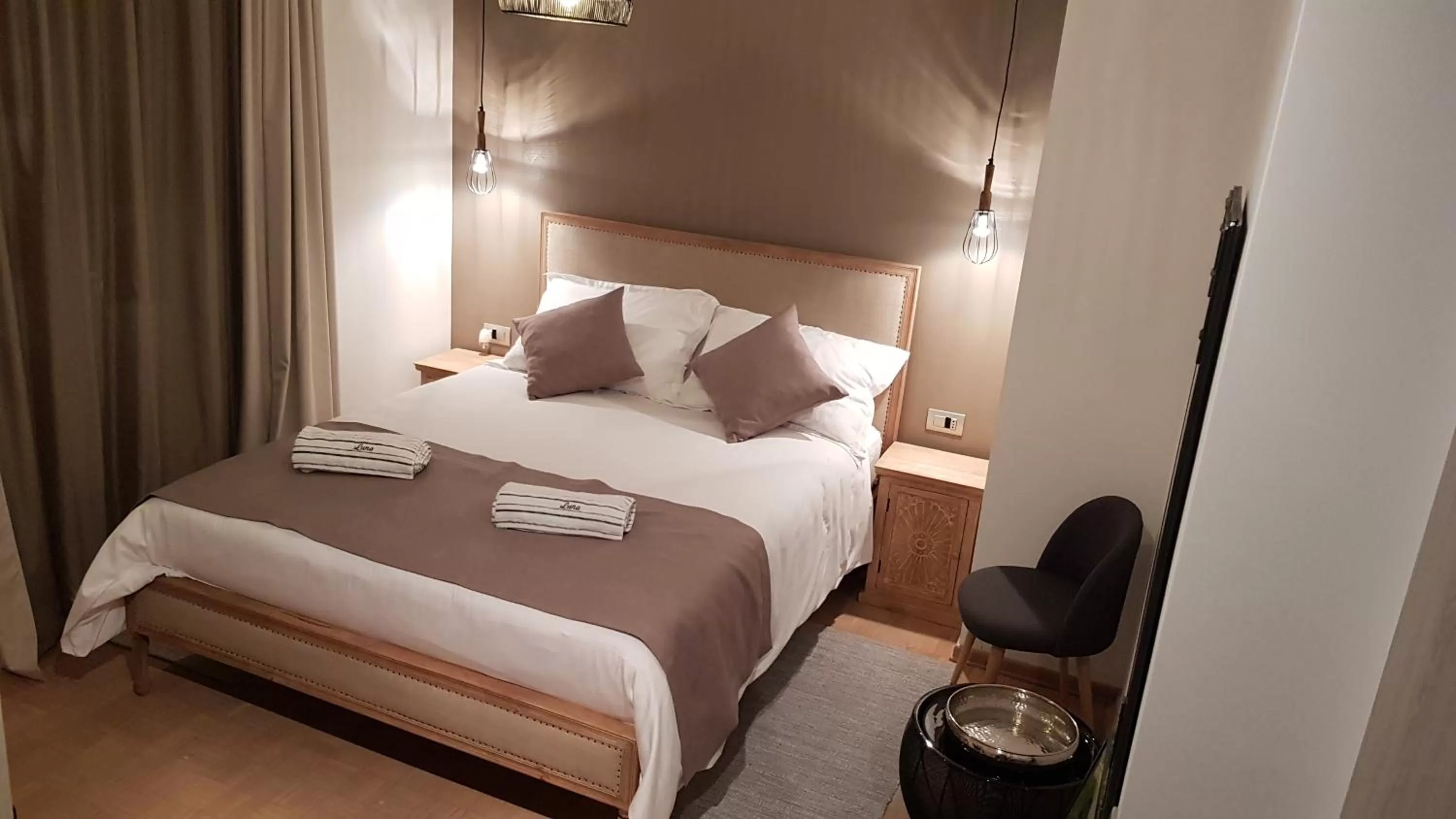 Bed in Boutique Rooms Luna