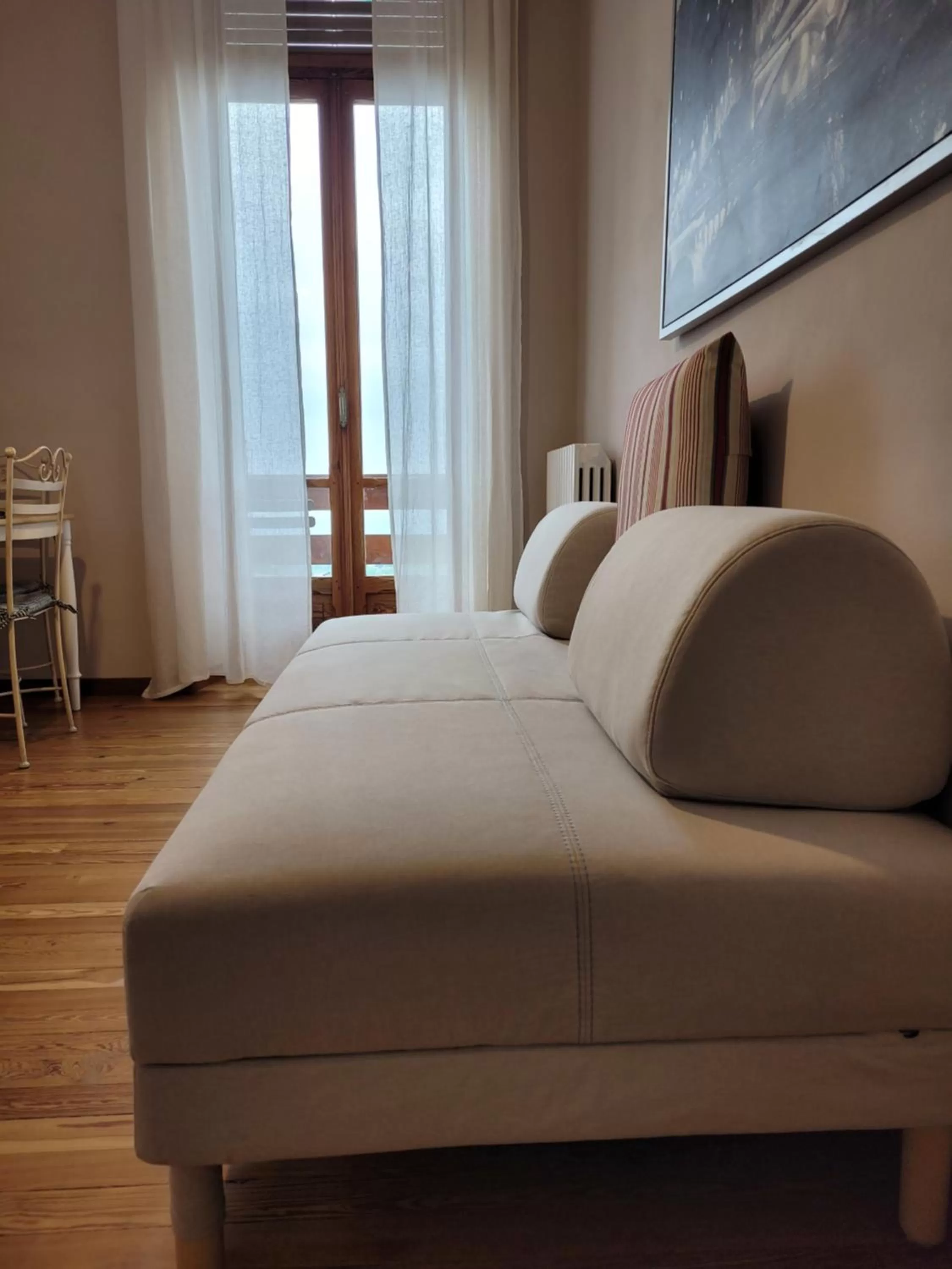 kitchen, Bed in B&B Villa Tavallini