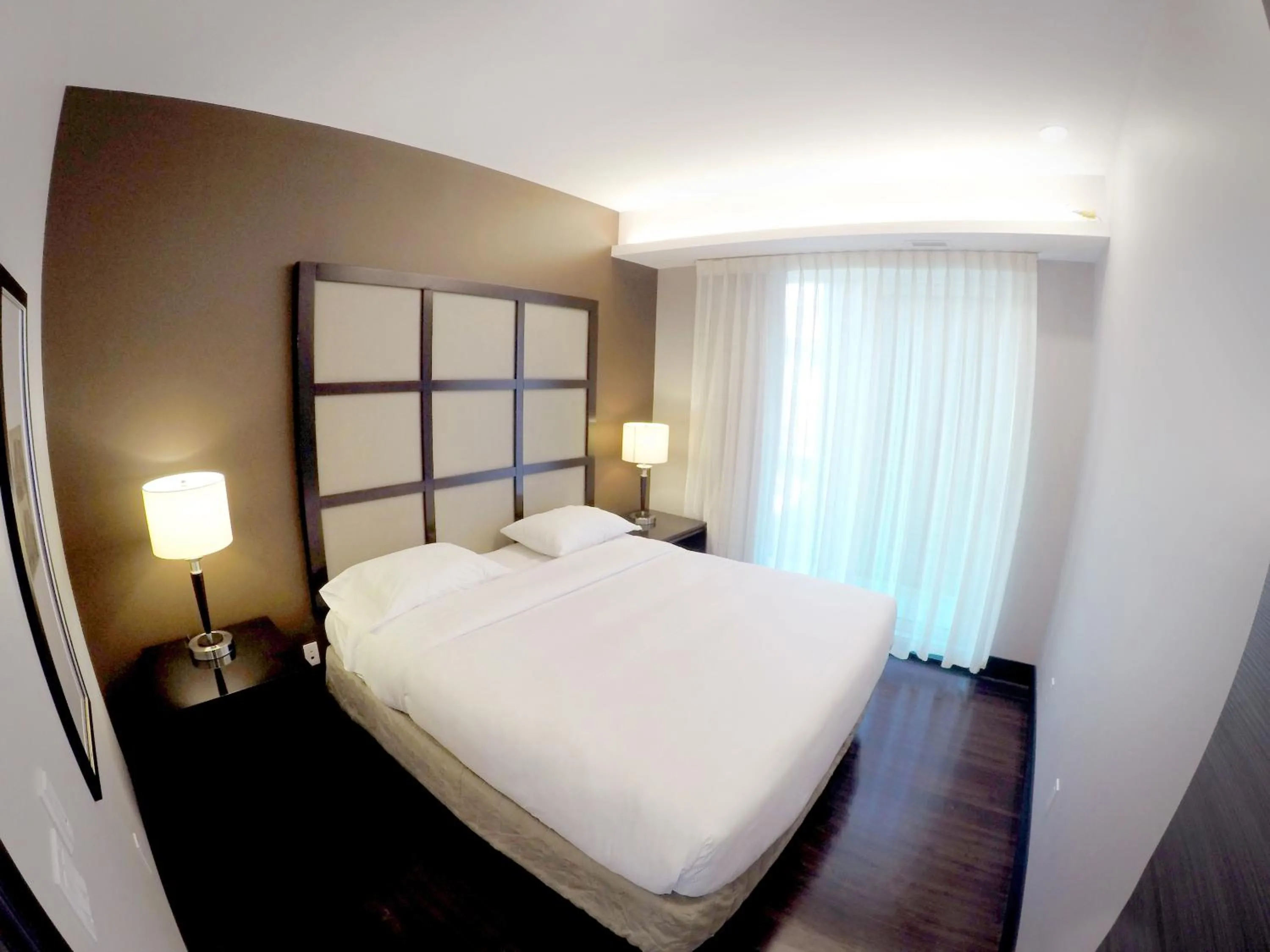 Bedroom, Bed in M Montreal Hostel