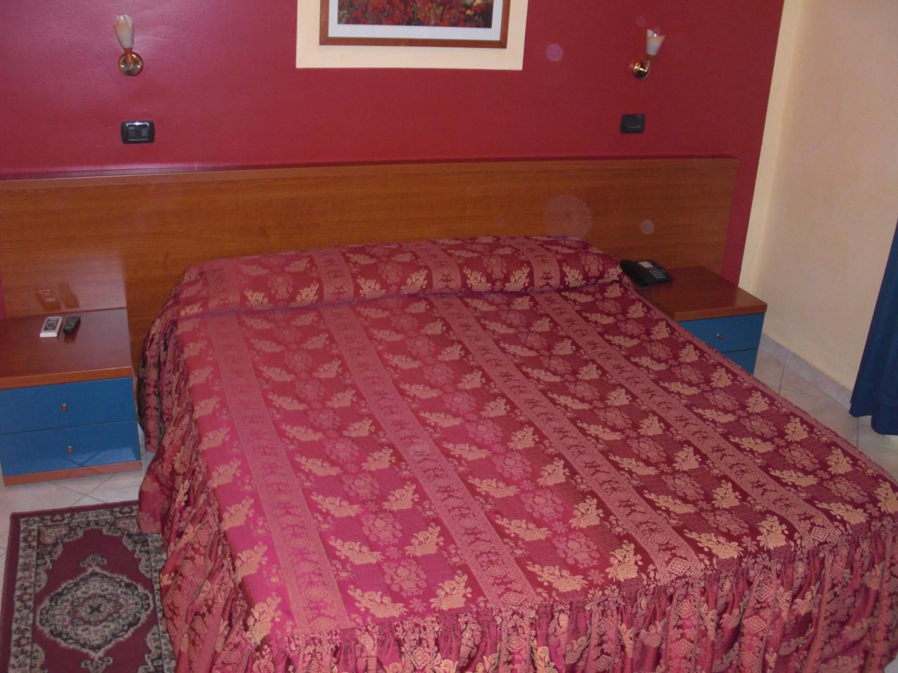 Bed in Hotel Legnano