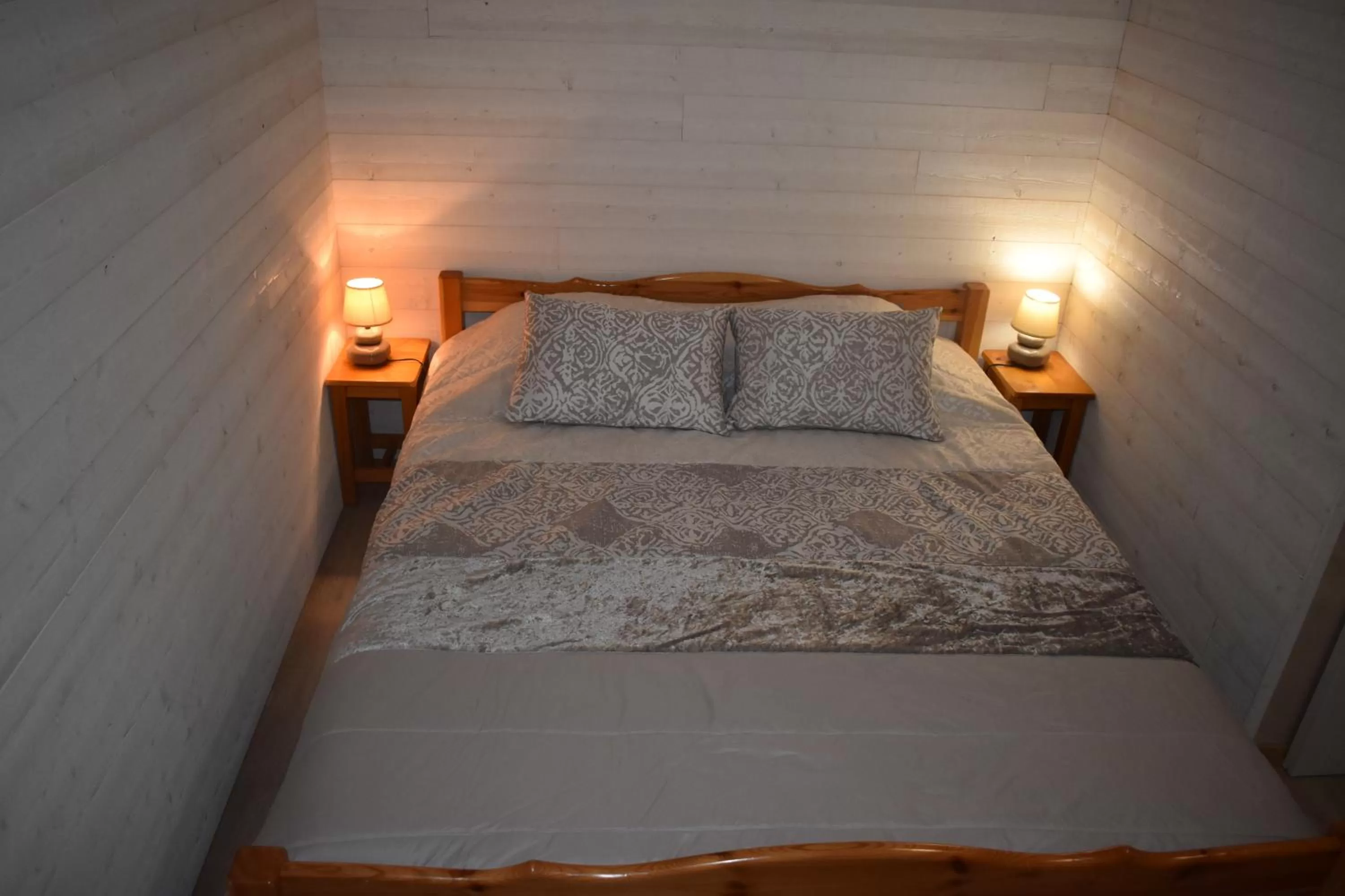 Bed in Chez Augustin