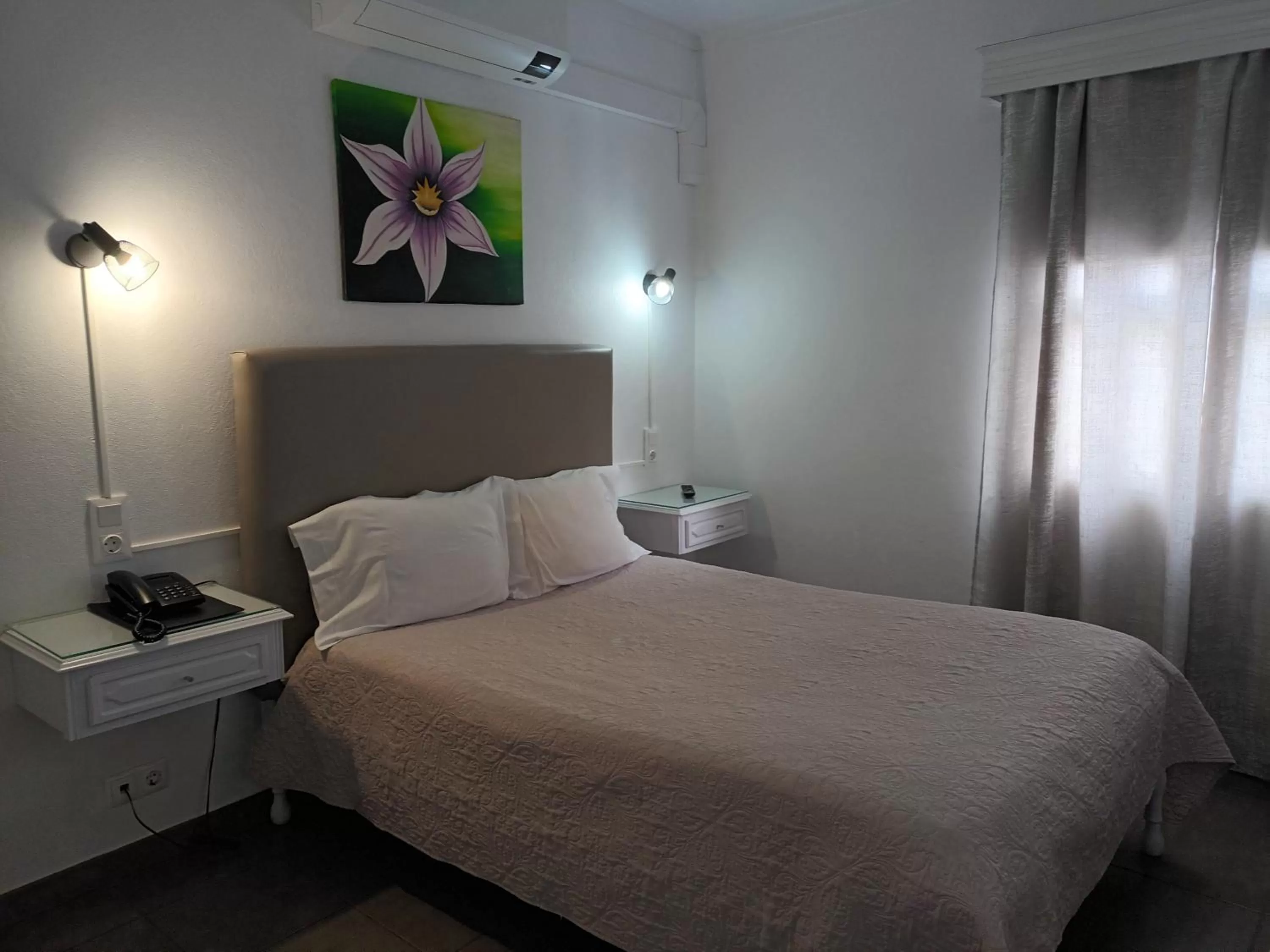 Bed in Hotel Branco I