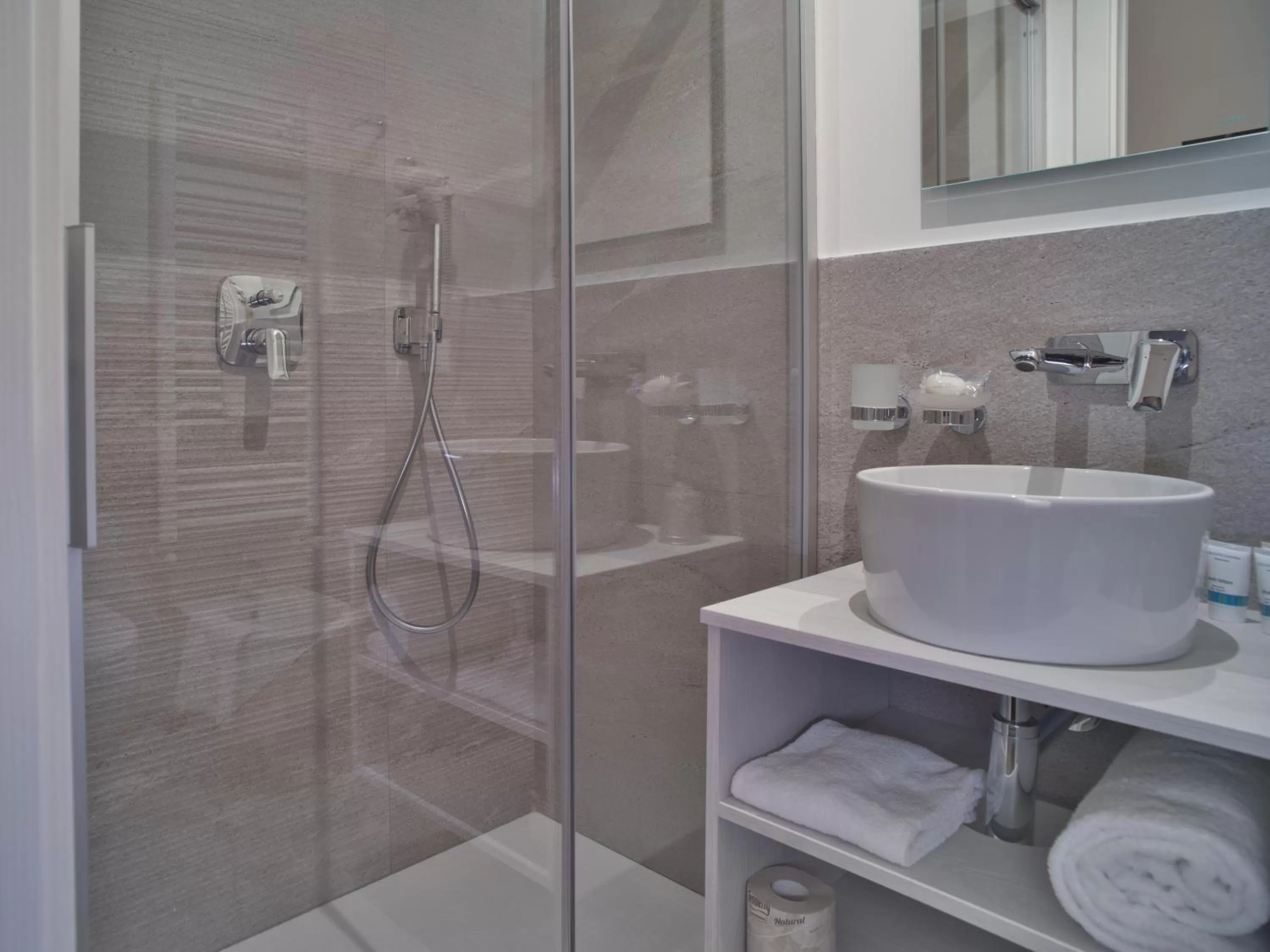 Bathroom in Hotel Medusa