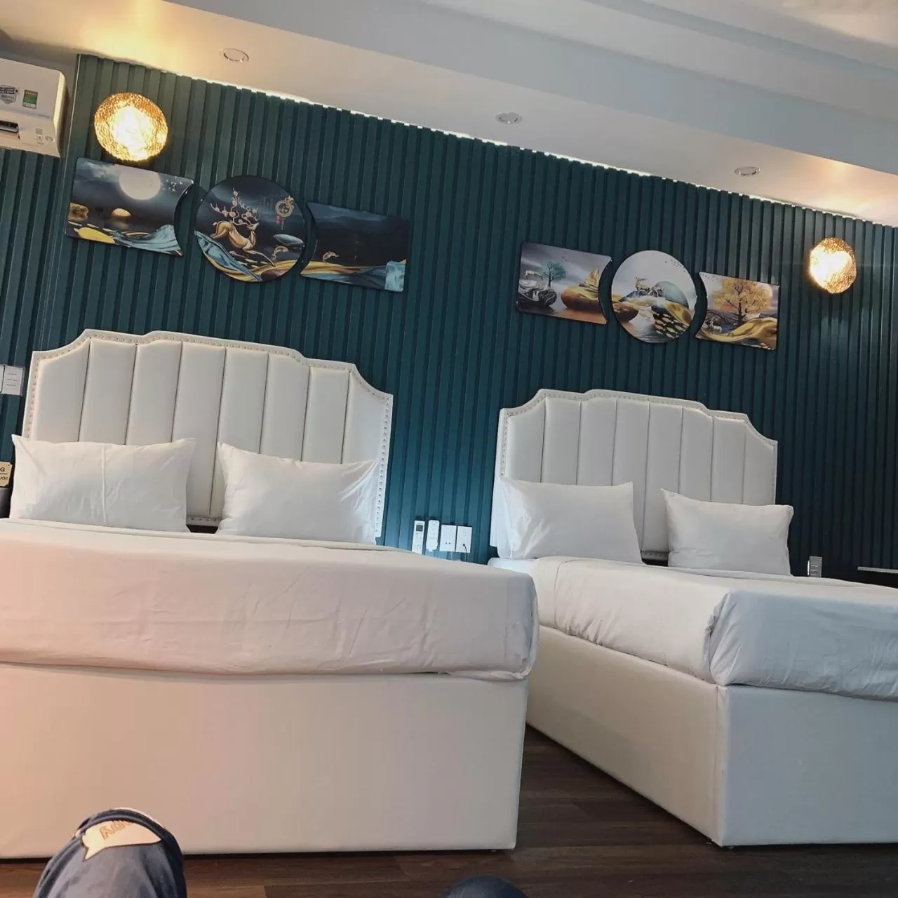 Living room in Mio Hotel